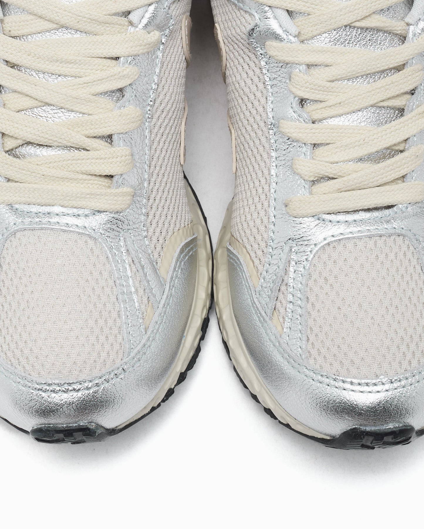 Veja Condor Royale