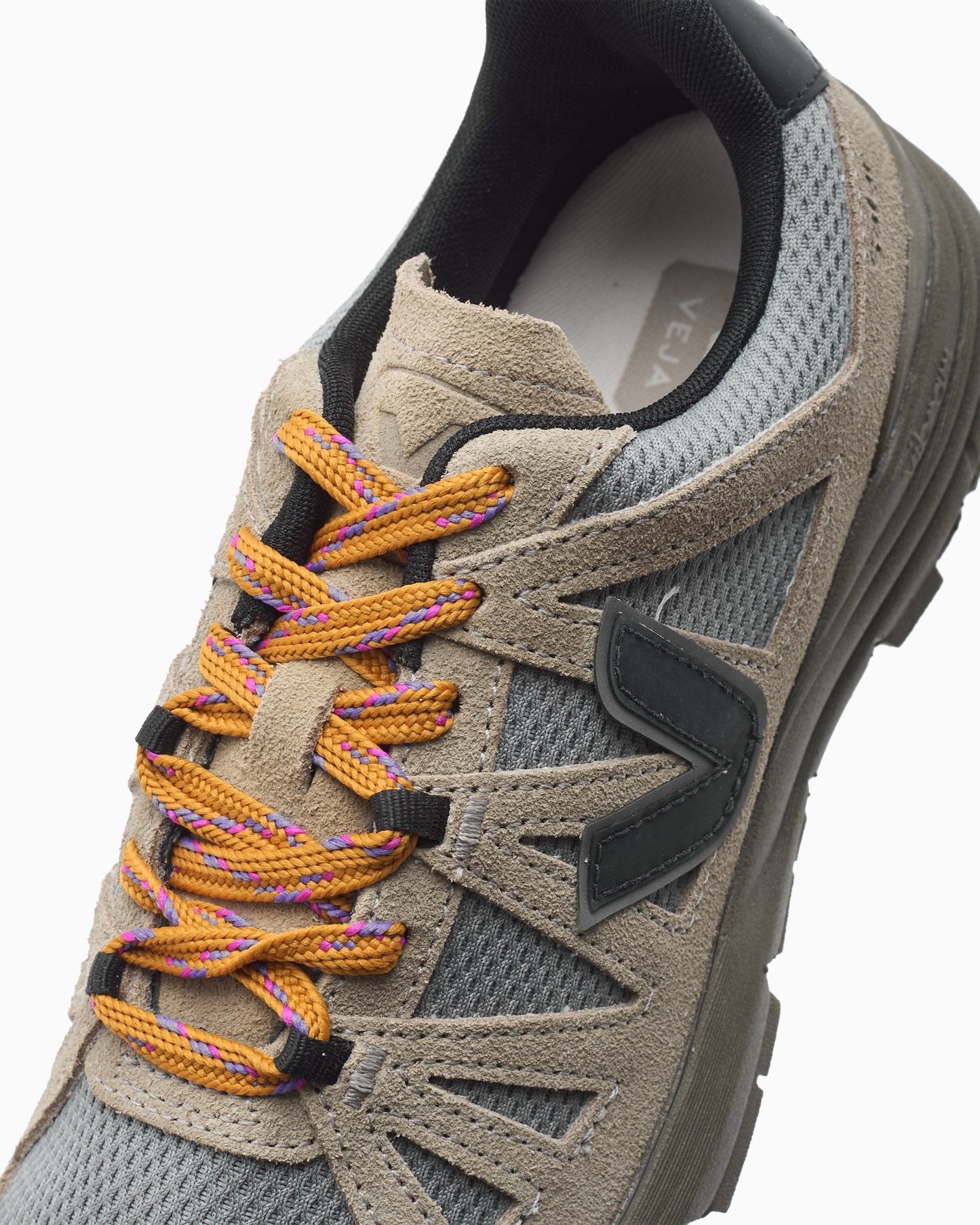 Veja Women's Salar Vibram
