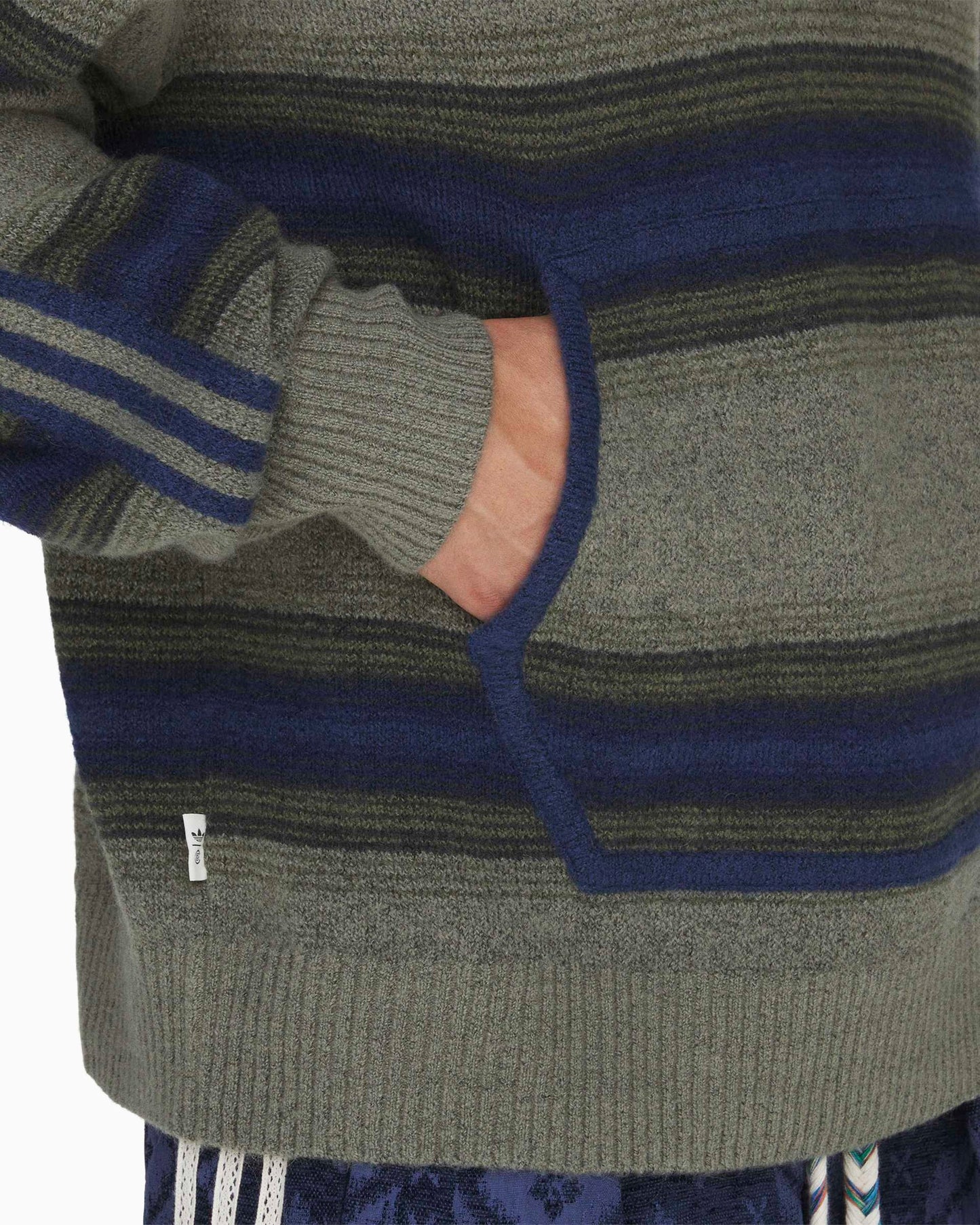 Sudadera con capucha de rayas adidas Originals x CLOT Baja Unisex