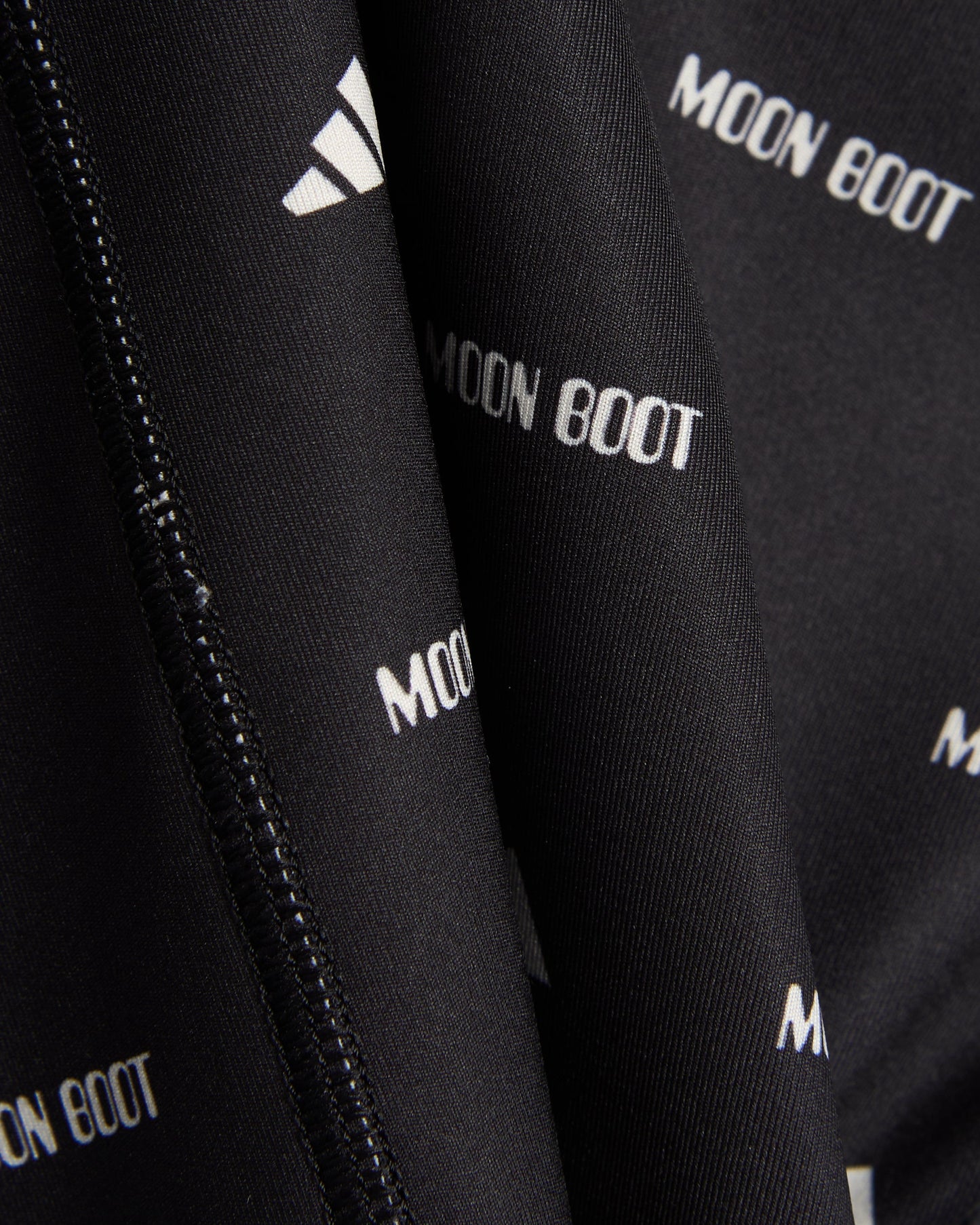 Camiseta con logo Slim de manga larga adidas Originals x Moon Boot para mujer