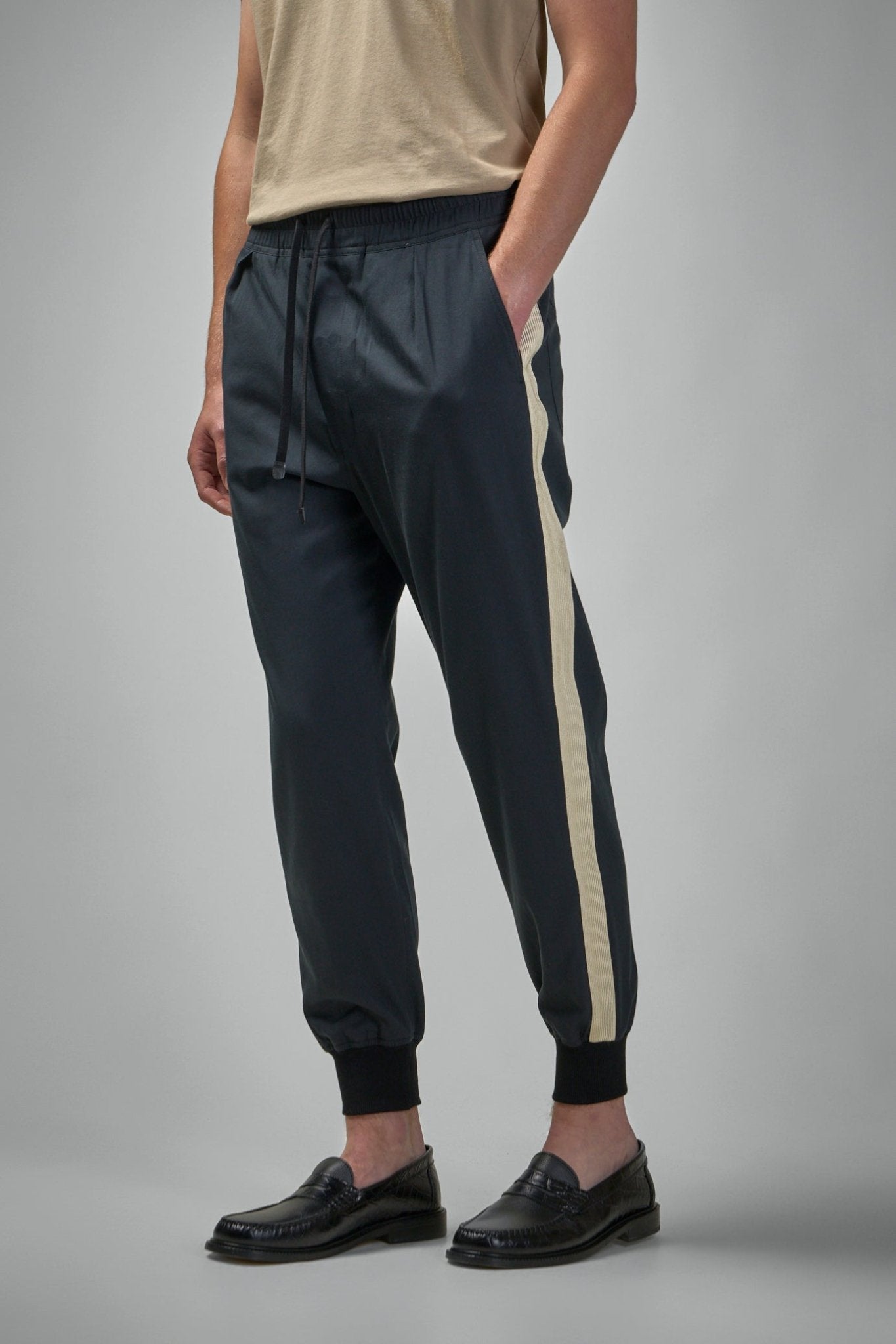 Cotton Silk Fluid Twill Light Pant