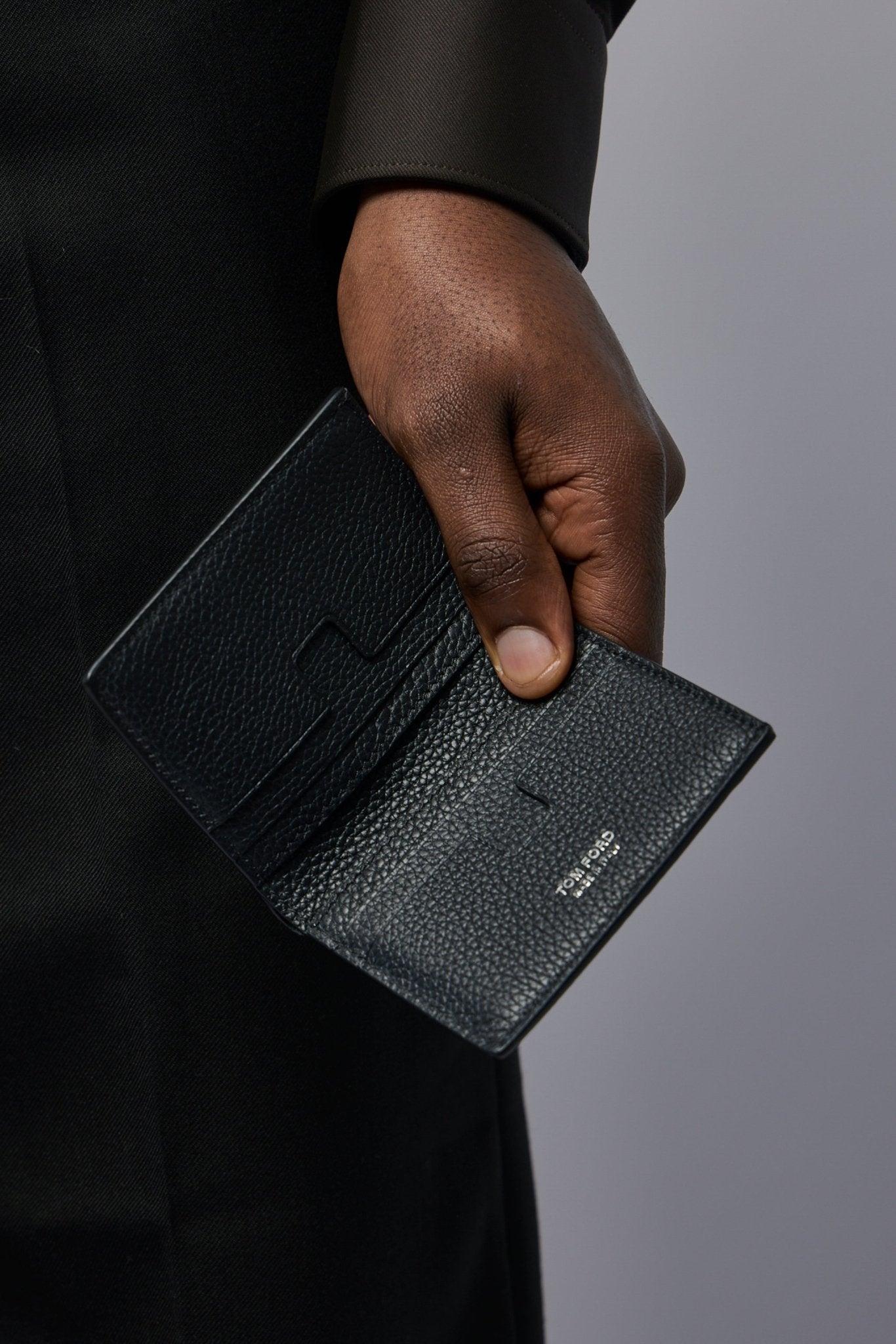 Soft Grain Leather T Line Folding Card Holder