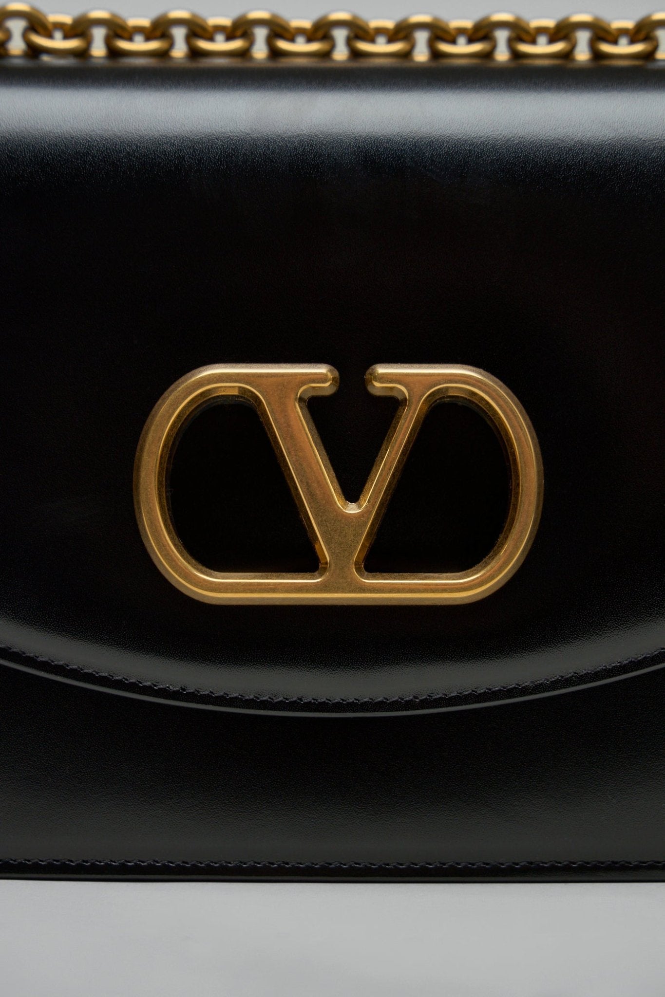 VLogo Signature Foldover Top Shoulder Bag