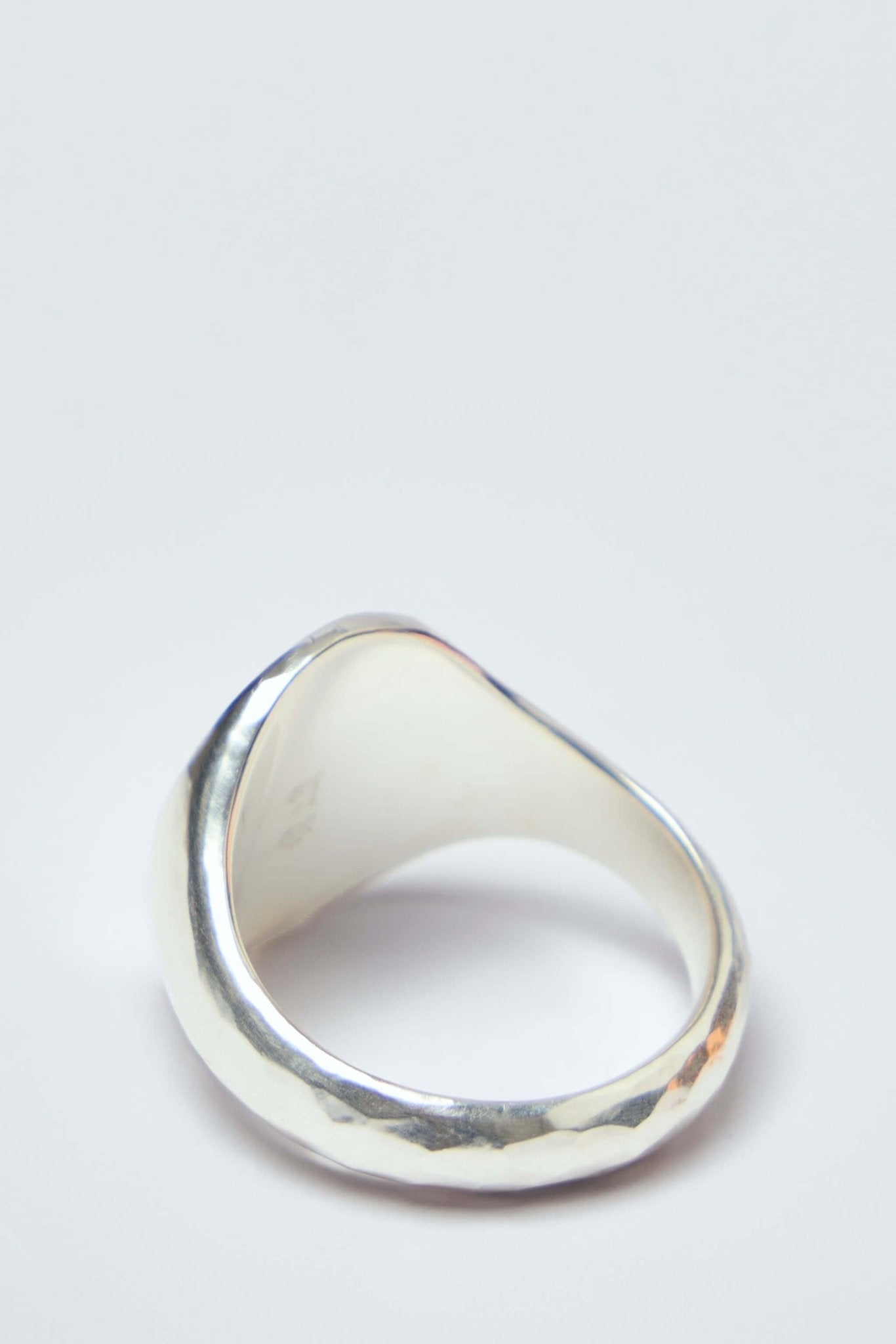 Signet Ring Oval Hammered