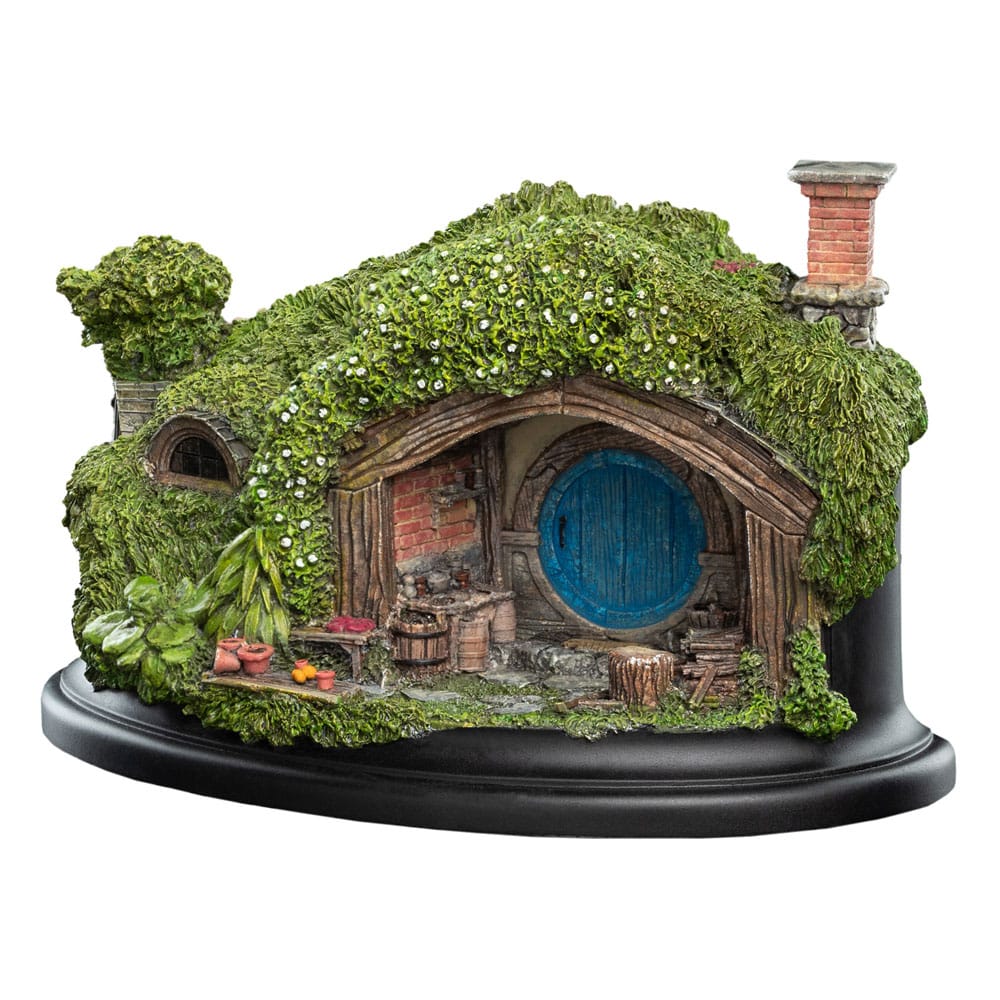 The Hobbit - Hobbit Hole: 1 Hill Lane Statue | Weta Workshop