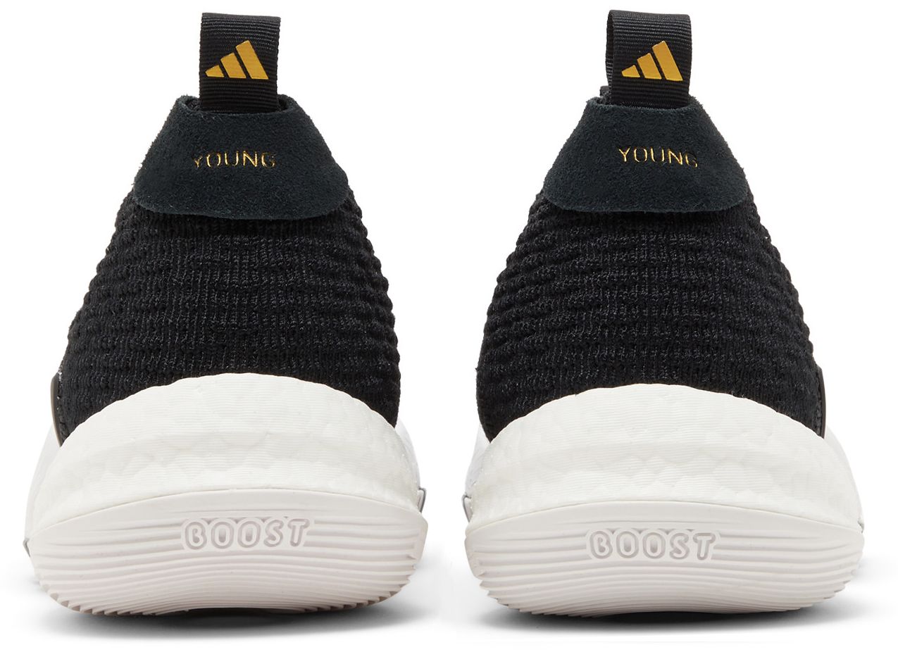 [h06477] Mens adidas Trae Young 2.0