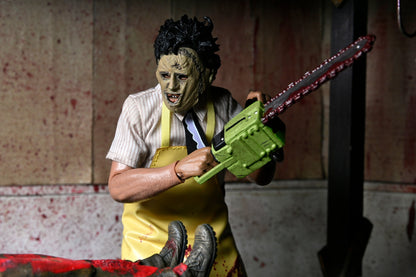 The Texas Chain Saw Massacre – Official Clothed Leatherface Action Figure