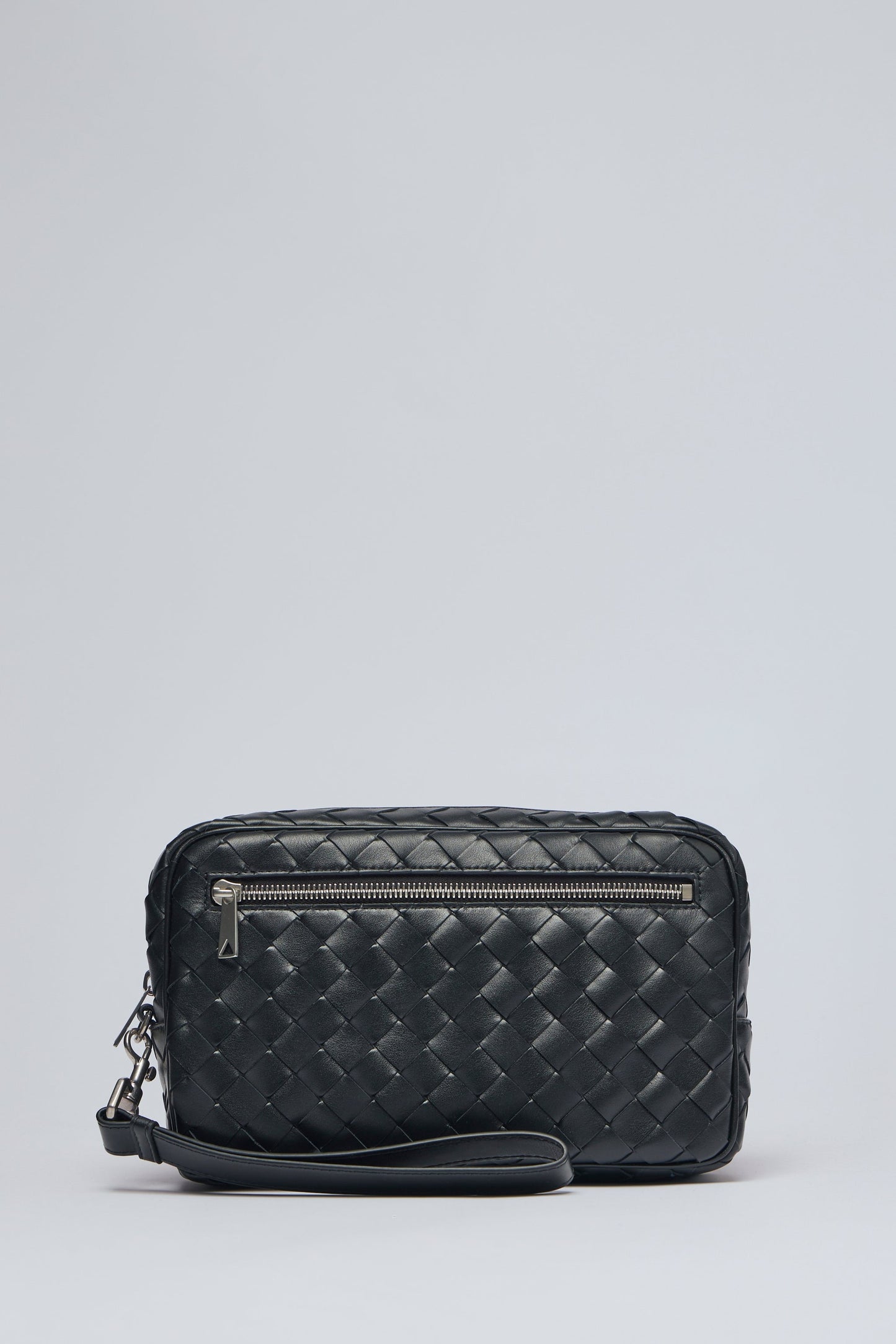 Pouch in Intrecciato