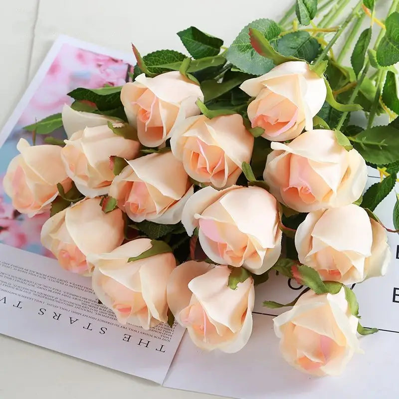 10pcs Champagne Snow Mountain Artificial Roses - Perfect for DIY Decor