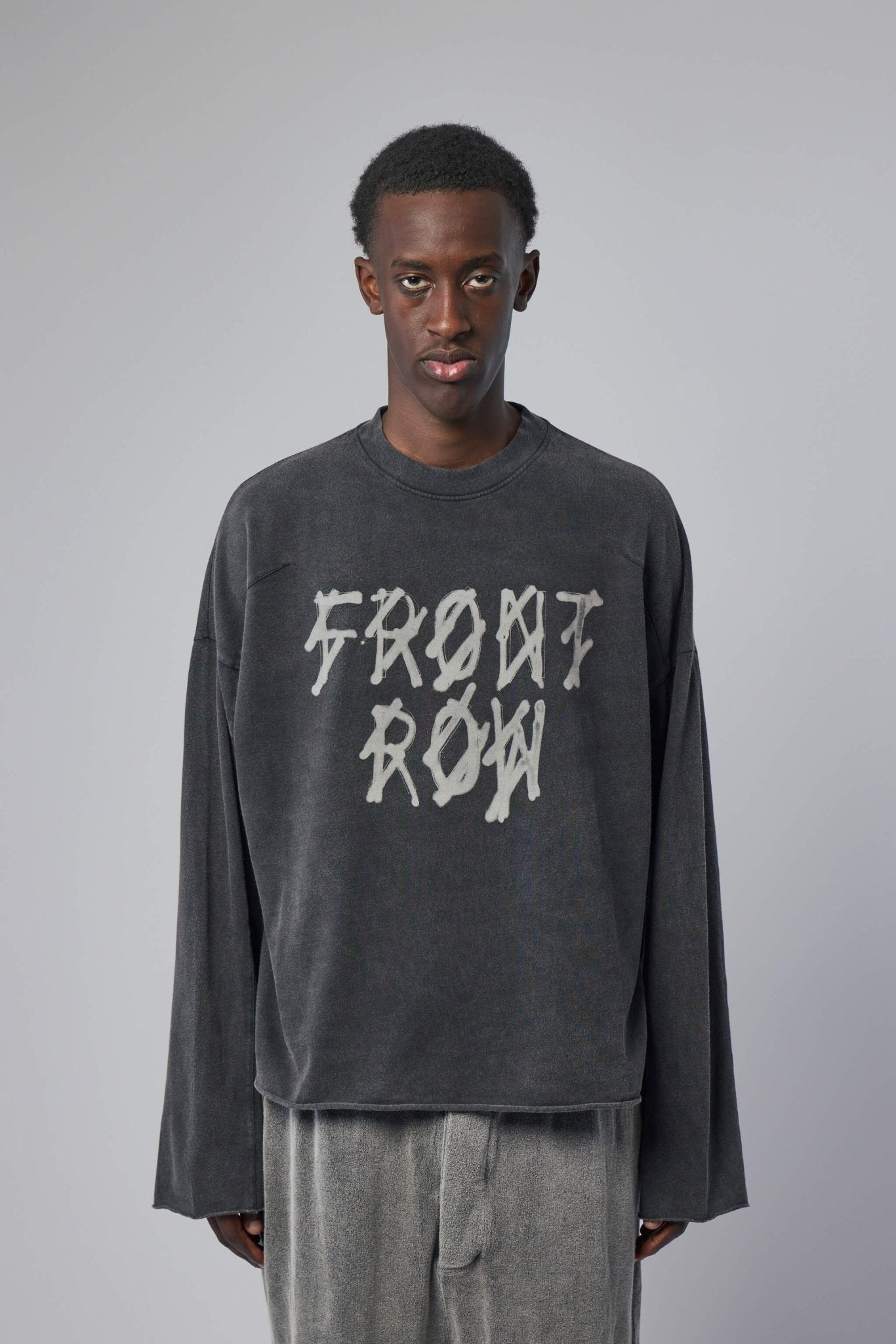 Longsleeve Tee Smudge Black + 44 Graff Dirty White