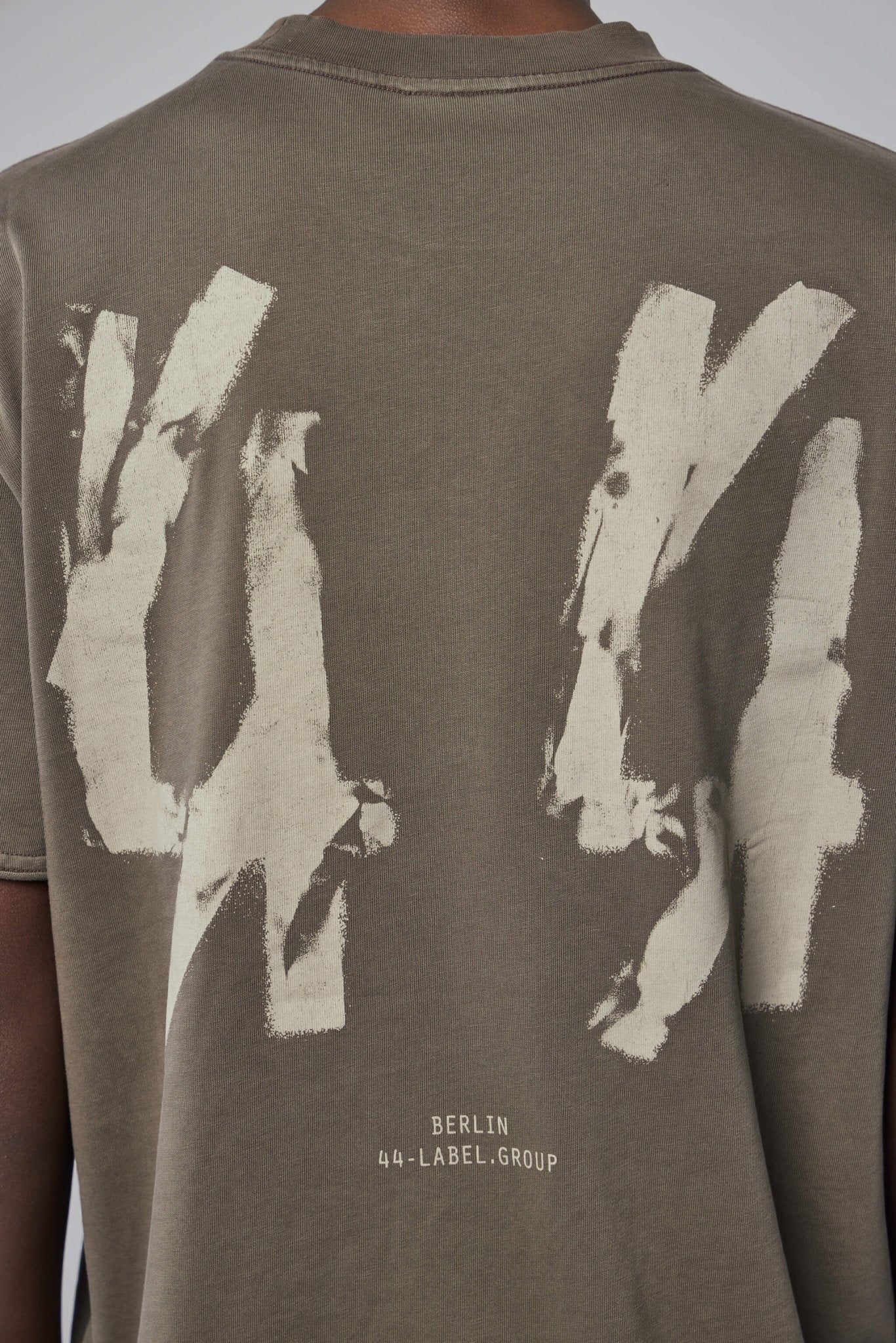Tee Jersey Granite + 44 Stamp Dirty White