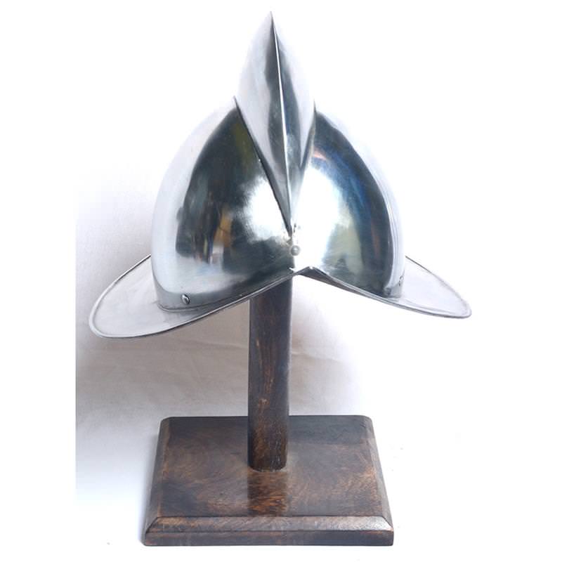Spanish Comb Morion Helmet With Display Stand - TOPHATTER'S ARMORY DEALS