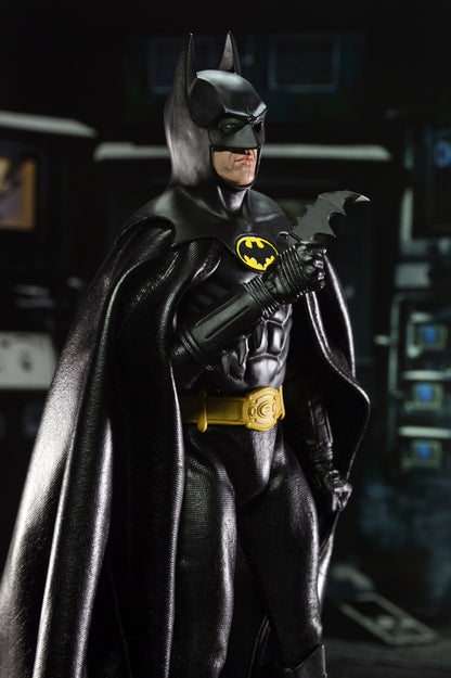 Batman (1989) – Batman Clothed Action Figure