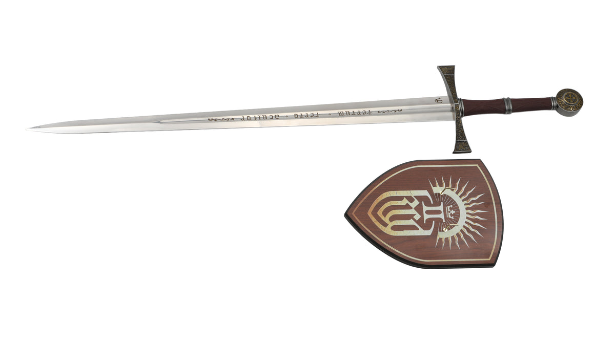 Crimson Desert - Deluxe Engraved Longsword with Display Plaque