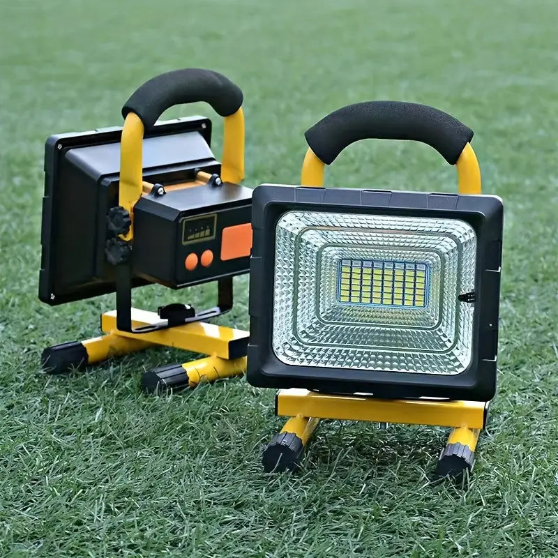 6000mAh Super Bright Multi-Functional Outdoor Charging Light