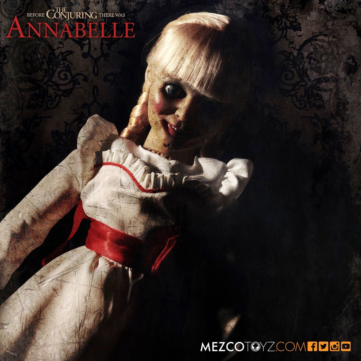 The Conjuring - UK Exclusive Annabelle (18")