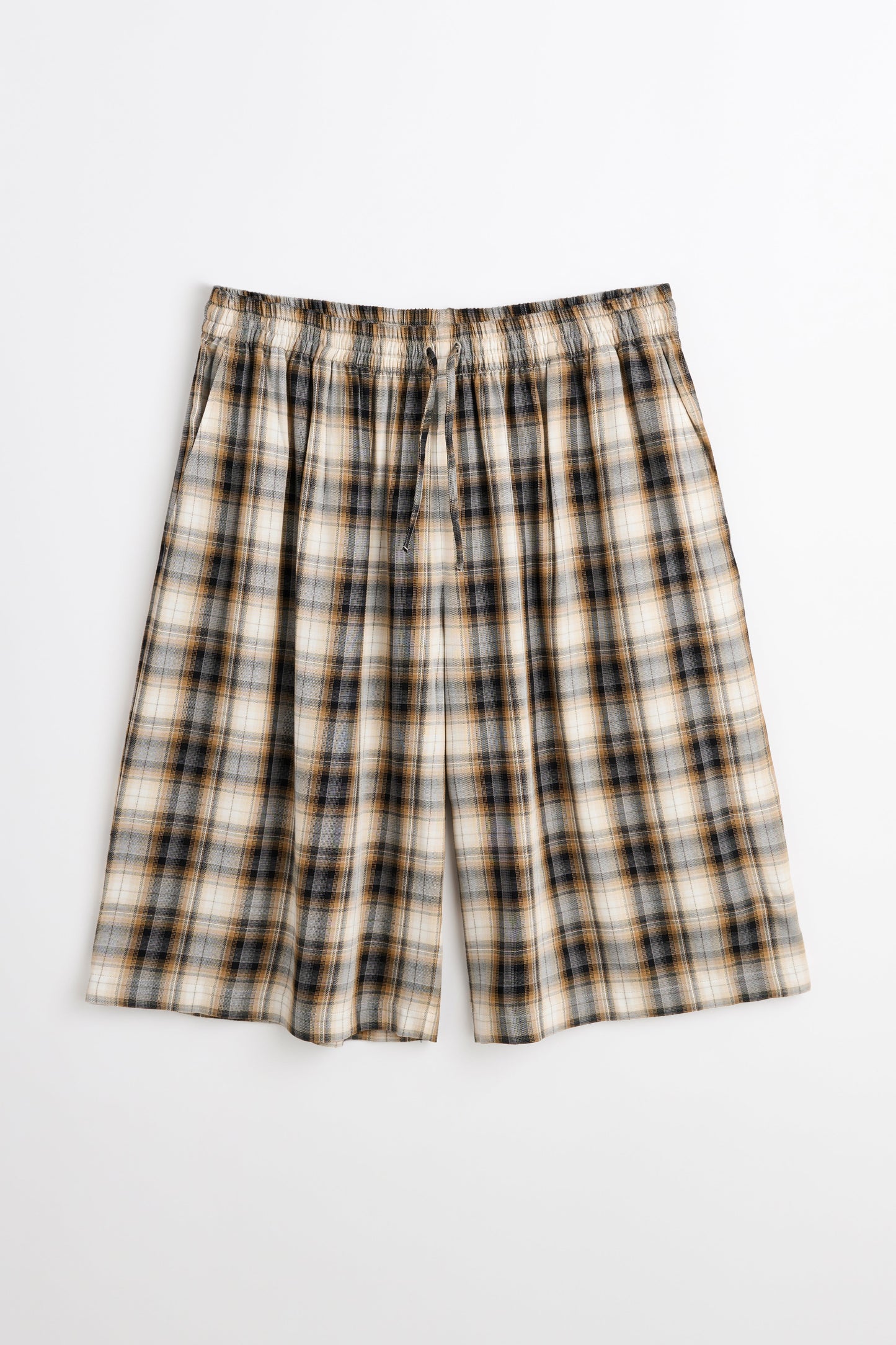 Acne Studios Check Shorts Beige / Black