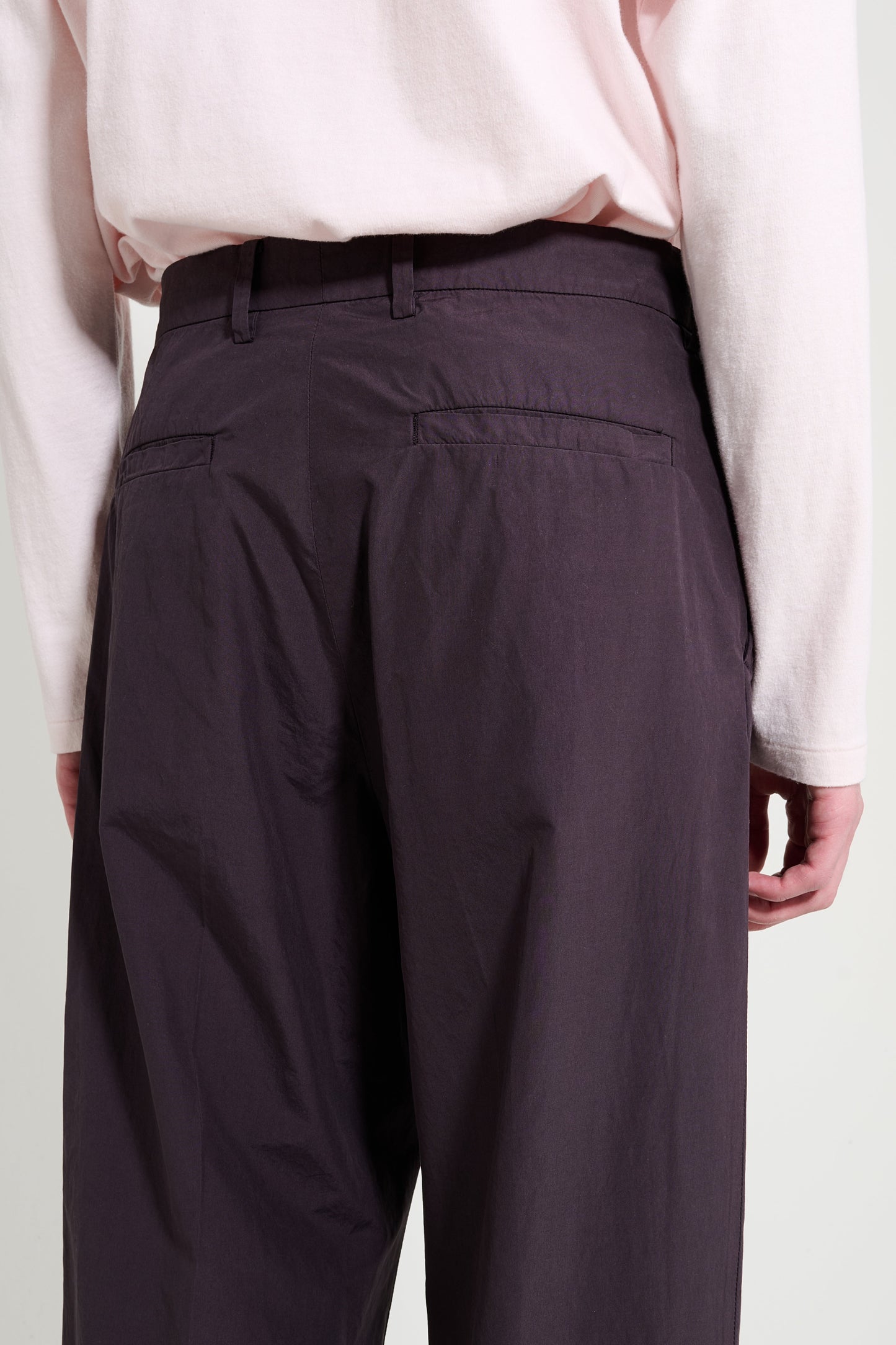 Auralee Garment-Dyed Finx Shuttle Weather One-Tuck Slacks Dark Brown