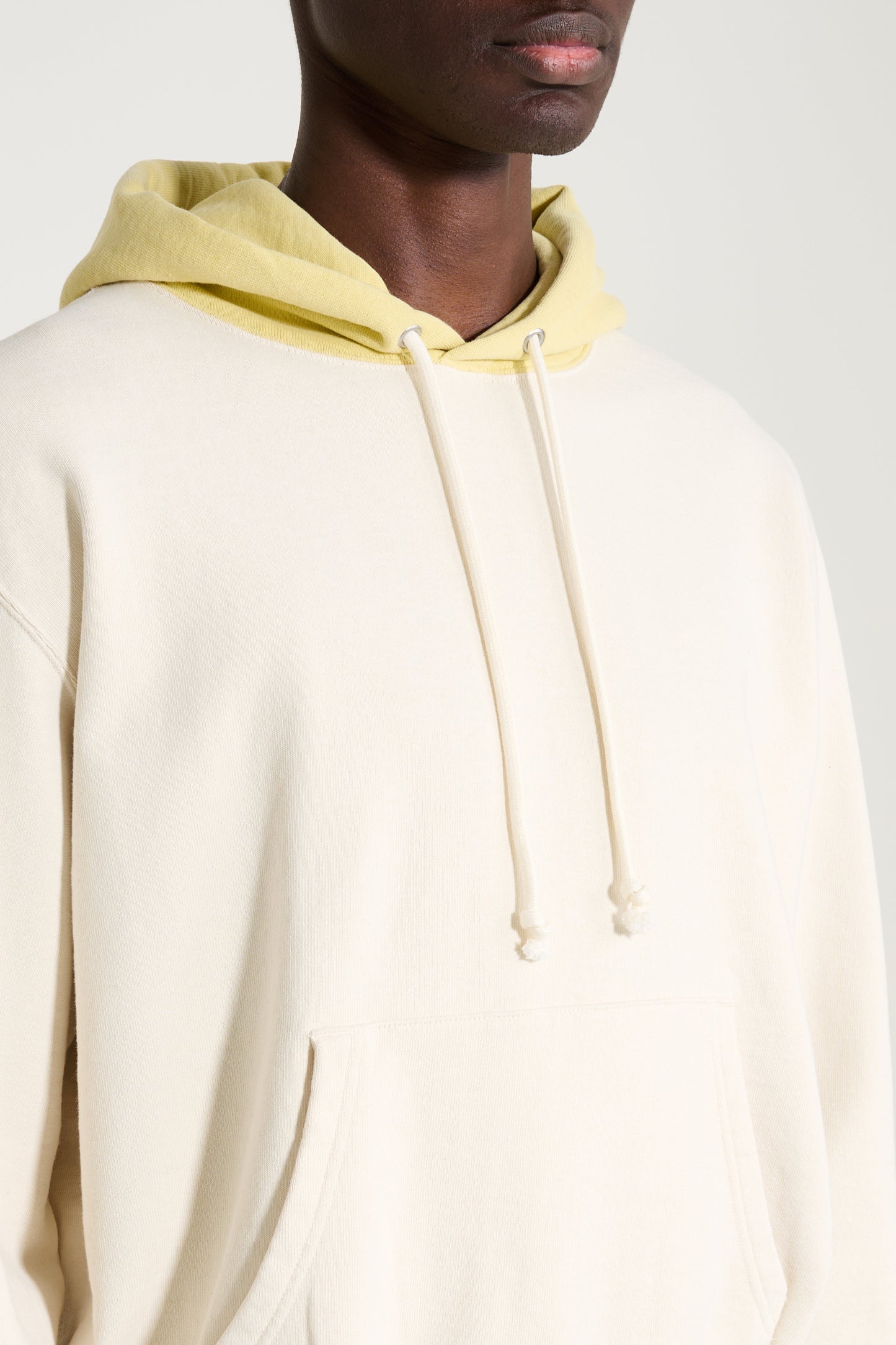 Auralee Smooth Soft BD Sweat P/O Parka Smoky White / Light Yellow