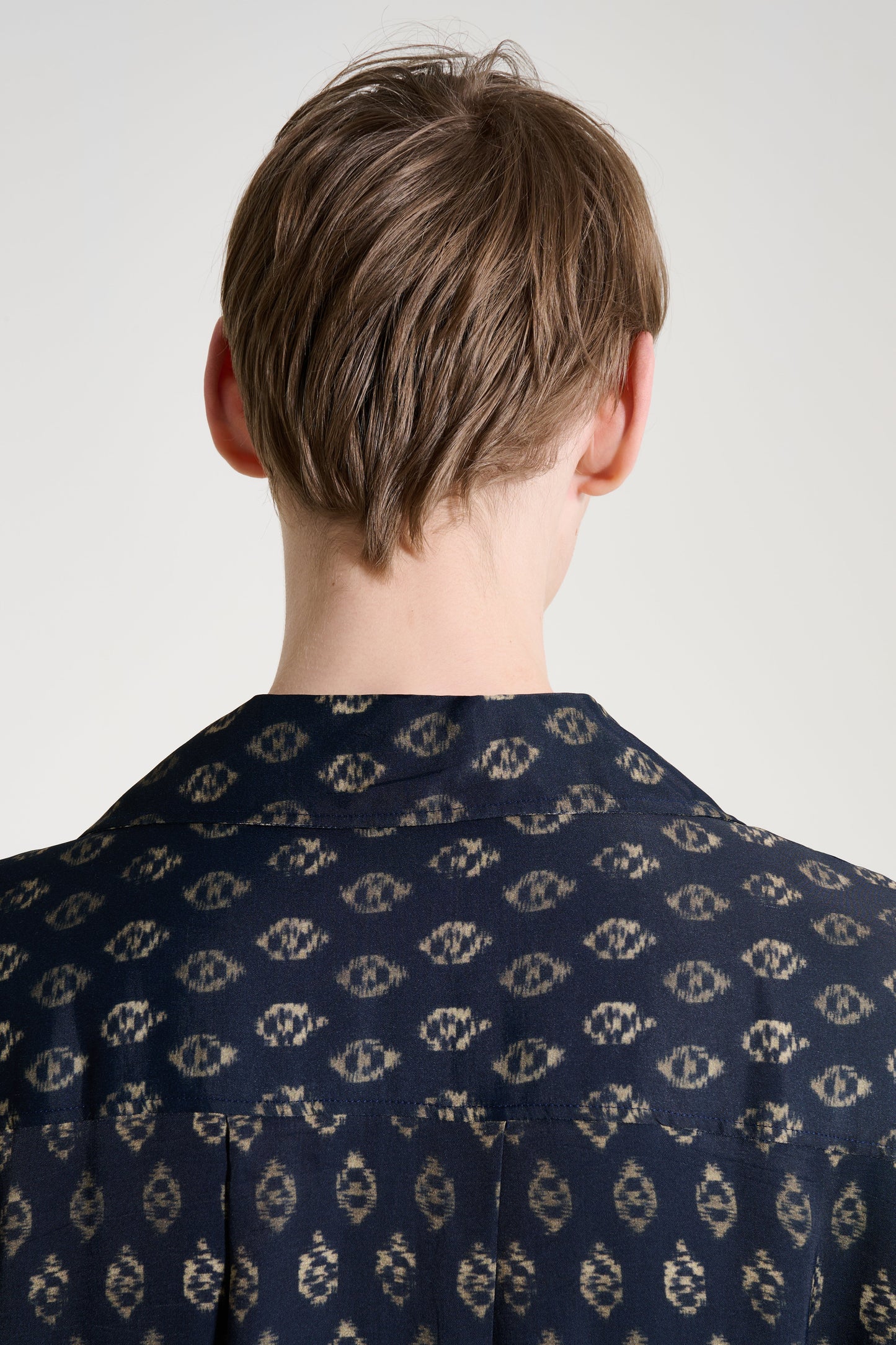 CMMN SWDN Rhodes Fluid Printed Shirt Navy