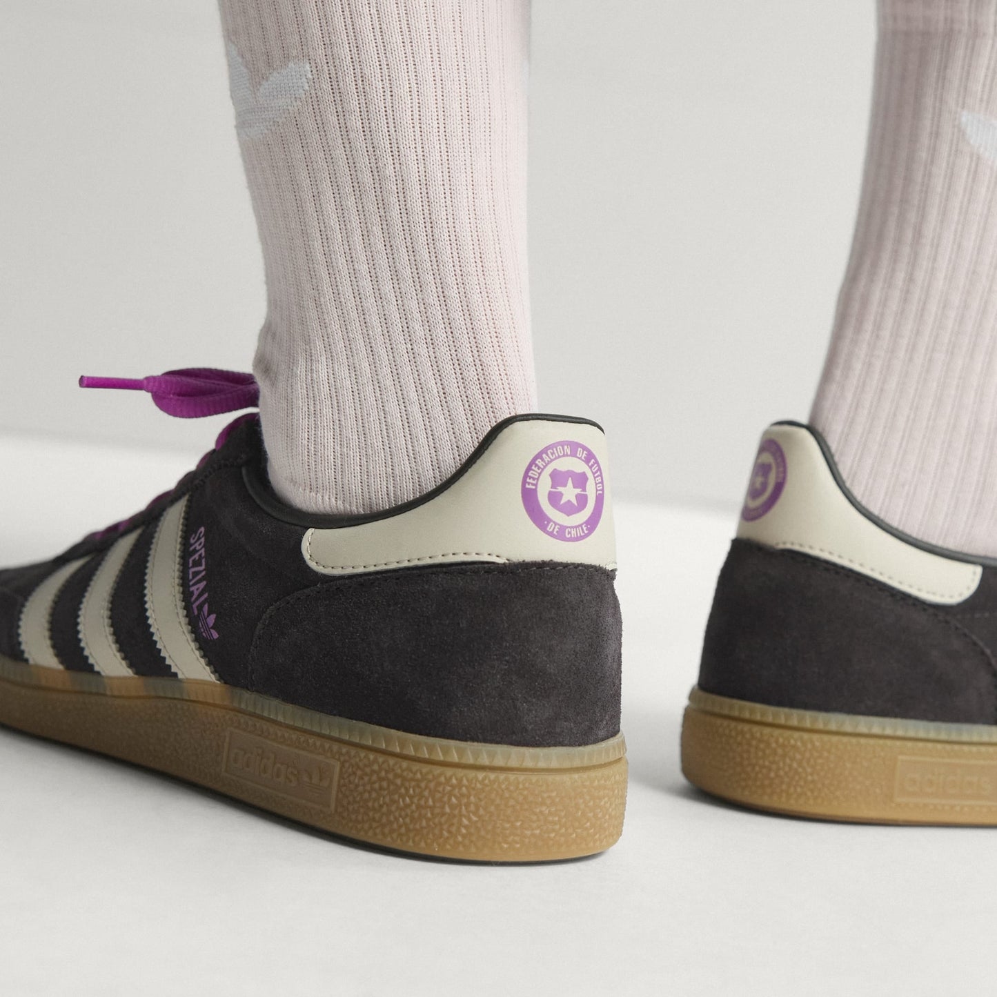[HQ9439] Men's adidas Handball Spezial 'FIFA World Cup 2026 Chile'