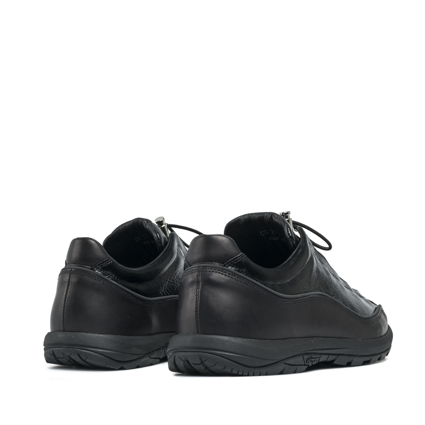 Licata Black Crackled Patent Leather M
