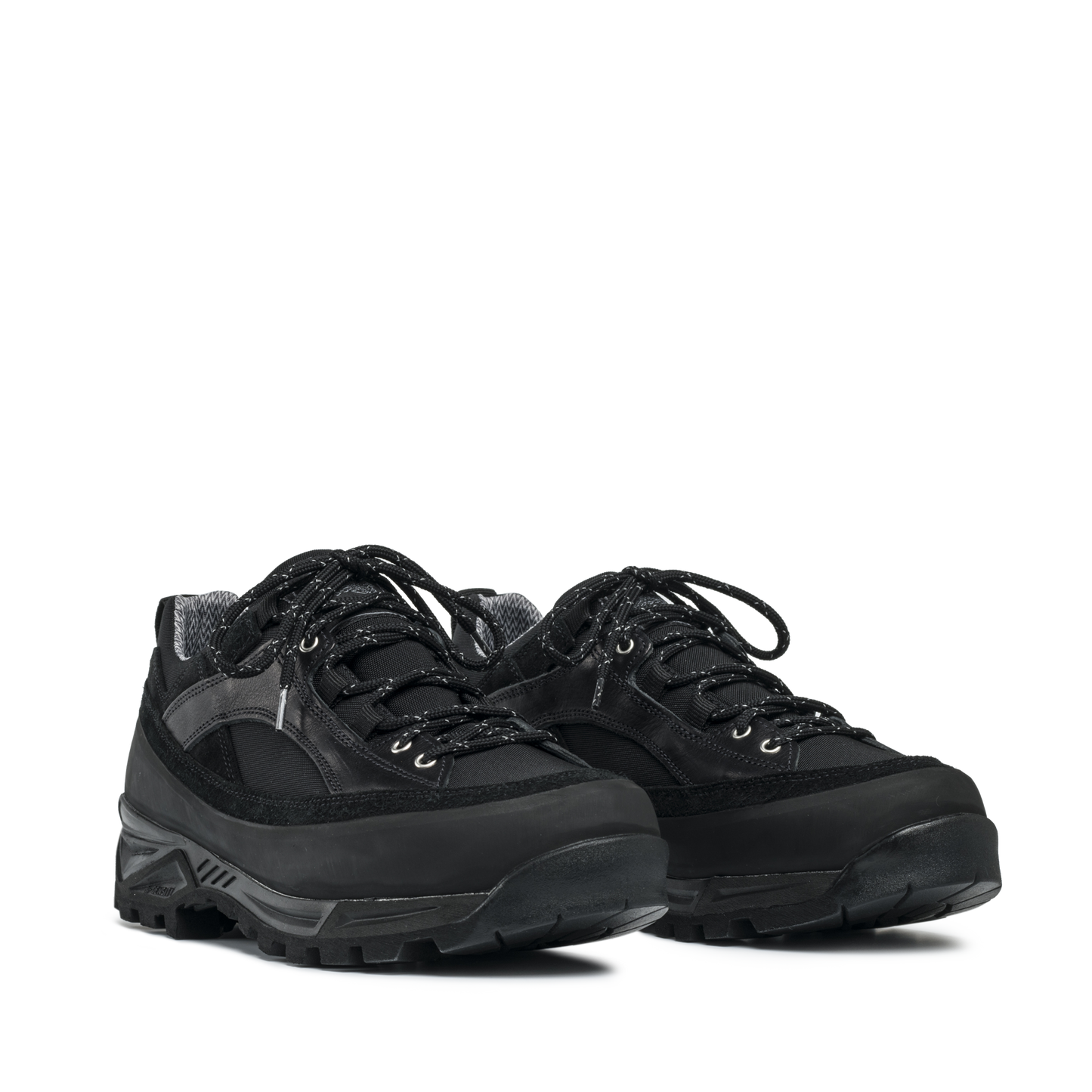 Grappa Hiker Black Fabric M