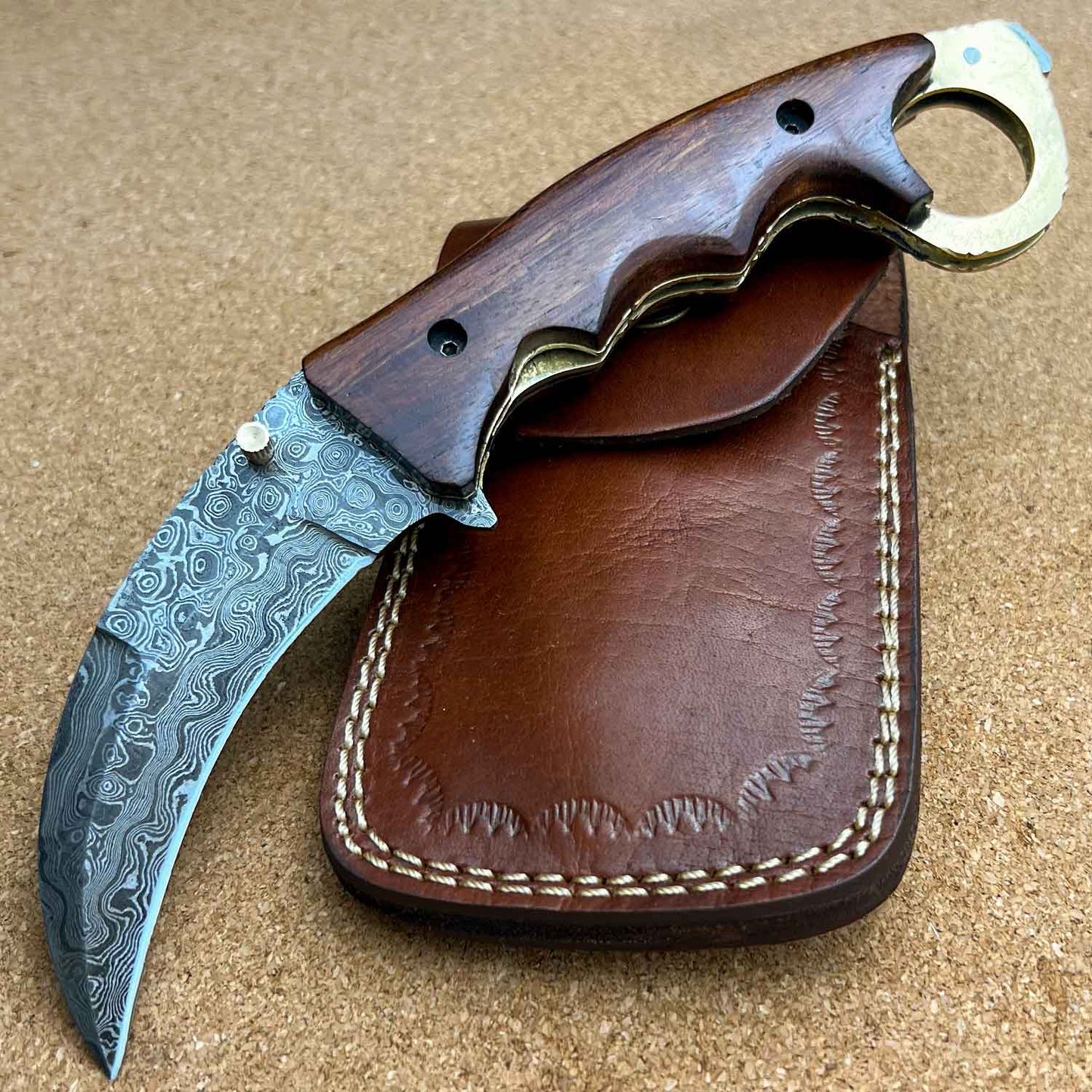 8.5'' Hand Forged Walnut Wood Handle Damascus Folding Pocket Knife, Tactical Hunting Karambit