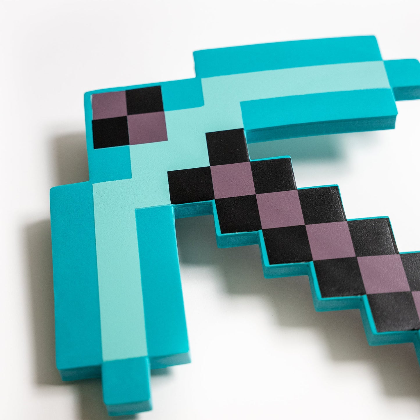 Diamond Pickaxe (High Density Foam)