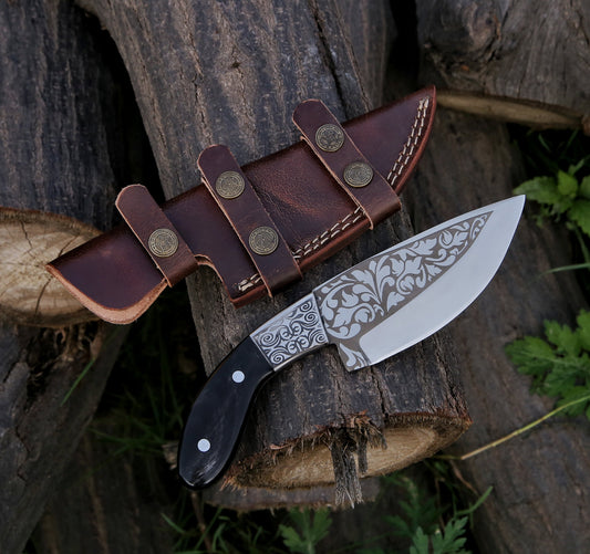 9" Hand Forged Steel Custom Handmade Buffalo Horn Handle Hunting Skinning Knife
