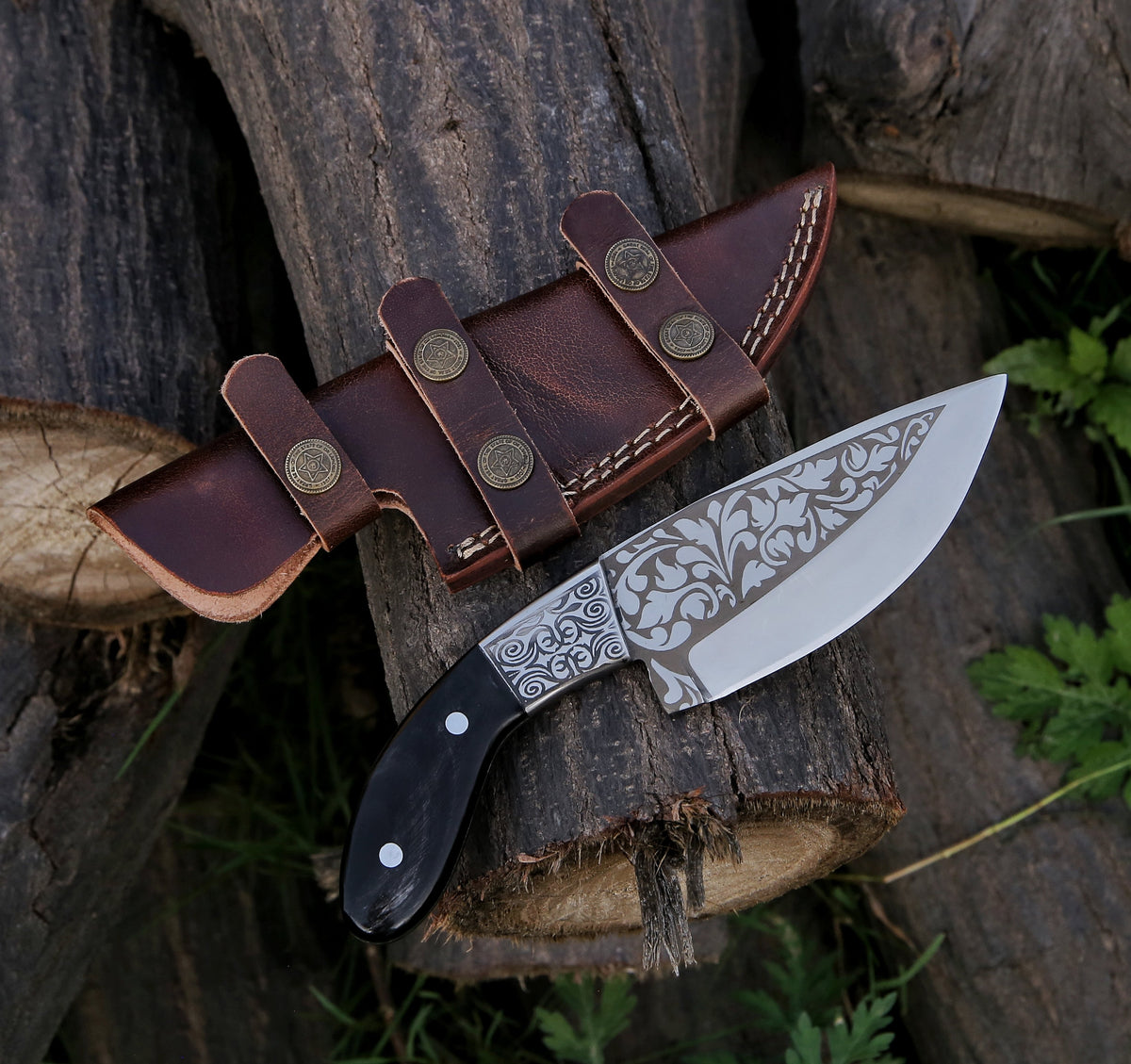 9" Hand Forged Steel Custom Handmade Buffalo Horn Handle Hunting Skinning Knife - TOPHATTER'S ARMORY DEALS