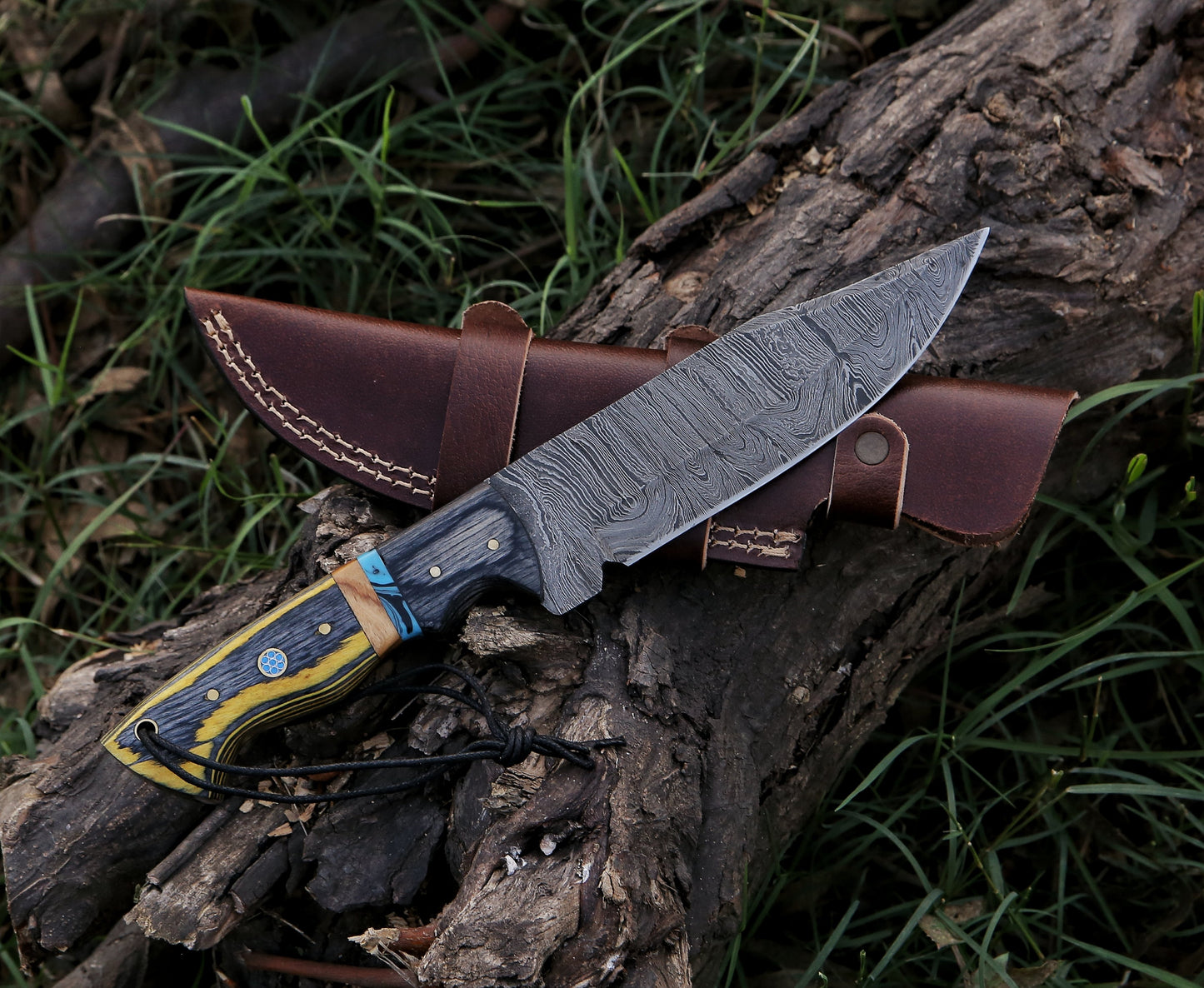 11.2" Damascus Steel Custom Handmade Hunting Skinning Knife
