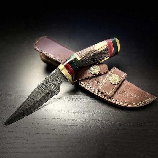 7.75" Damascus Steel Custom Handmade Stag Horn Handle Hunting Knife