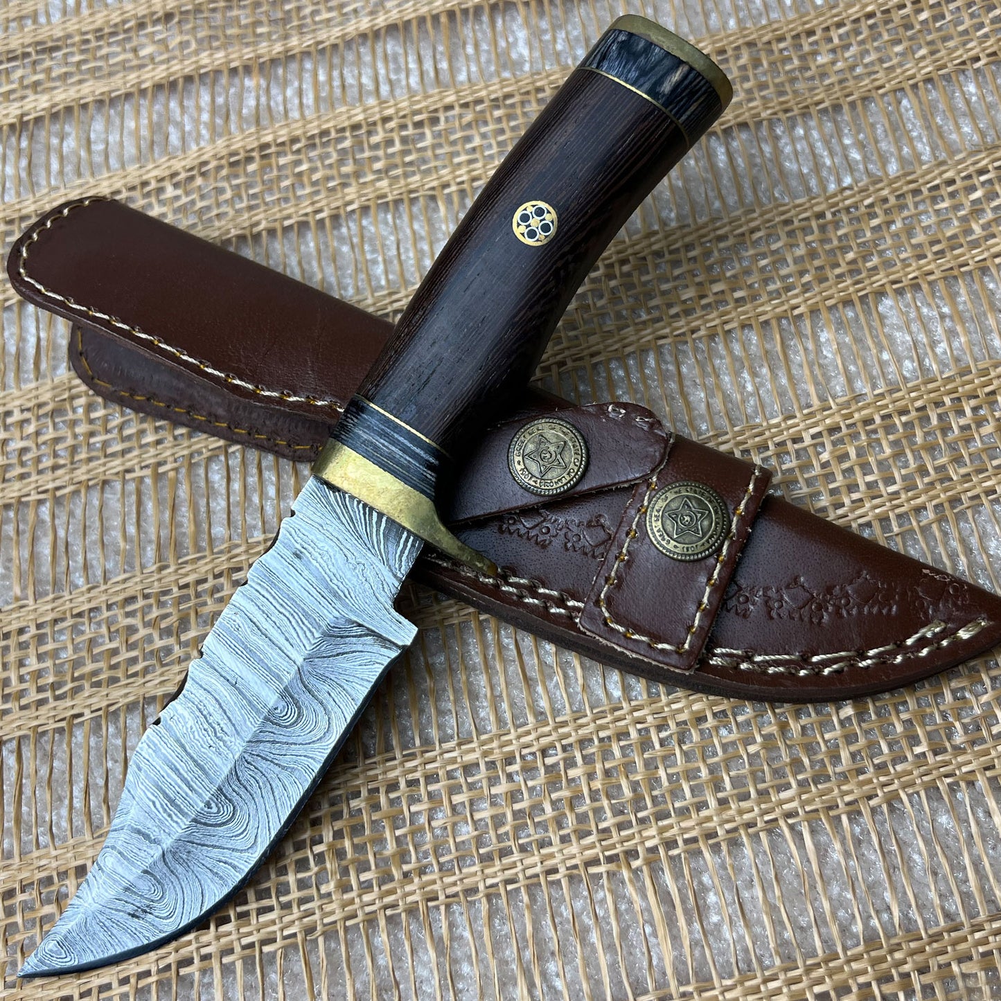 Damascus Steel Custom Handmade Walnut Wood Handle Hunting Knife 8"