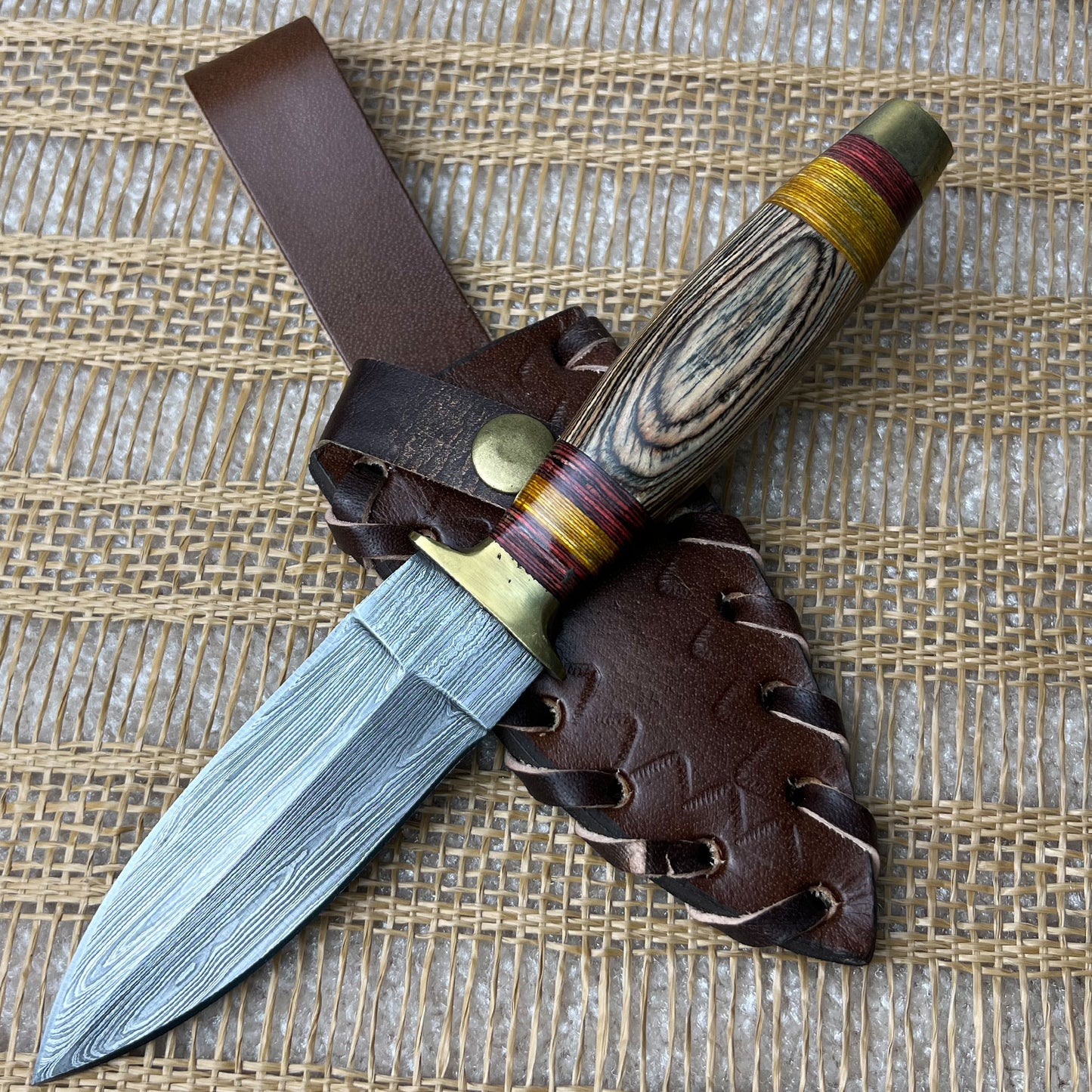 8.5" Damascus Steel Custom Handmade Hunting Double Edge Dagger Knife