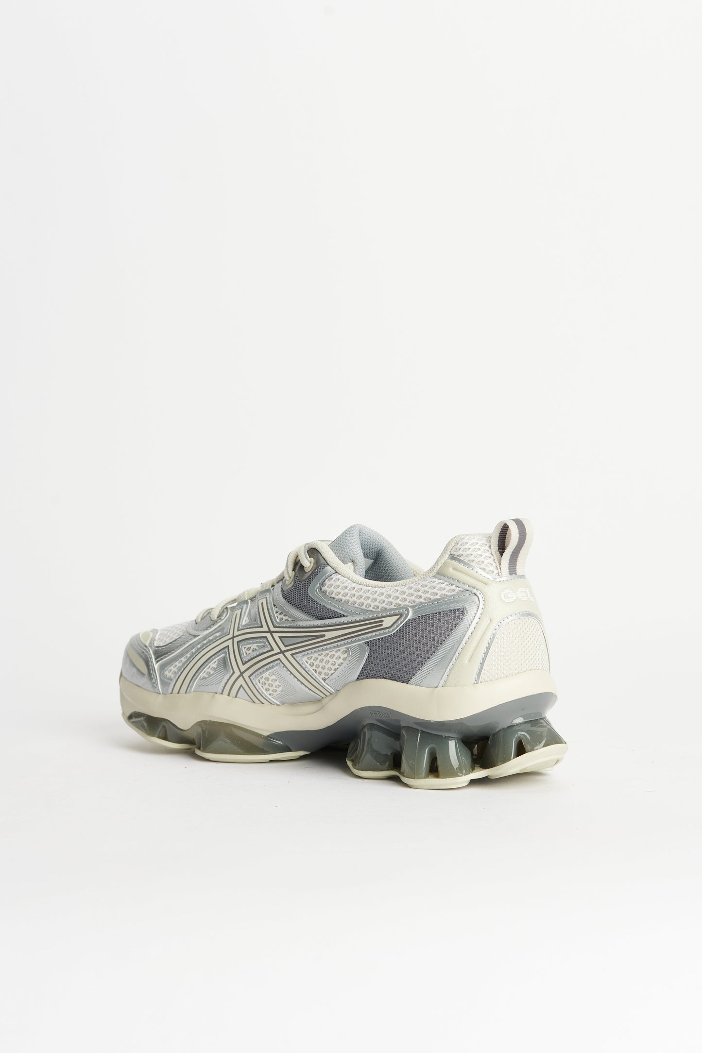 Asics Gel-Quantum Kinetic White / Light Dust