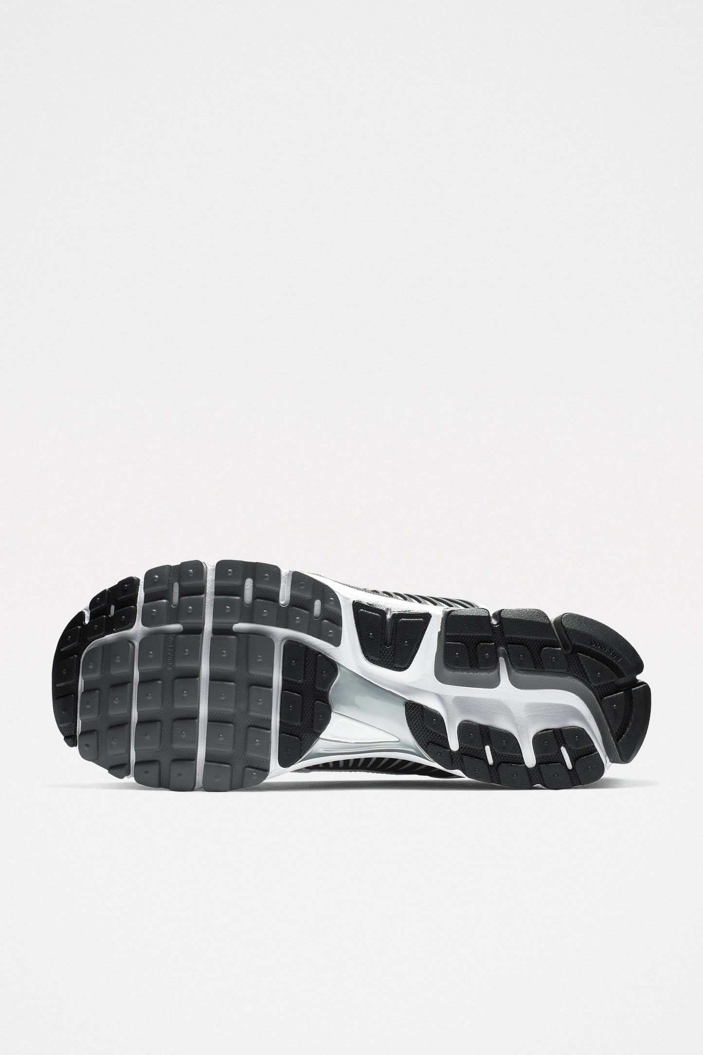 Nike Zoom Vomero 5 SE SP Dk Grey / Metallic Silver