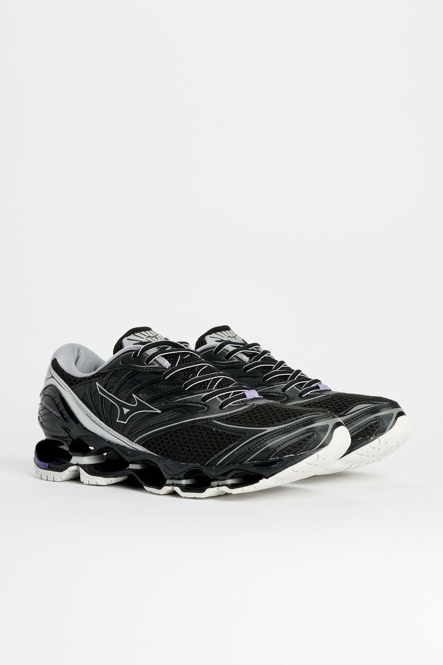 Mizuno Wave Prophecy LS Black / Silver
