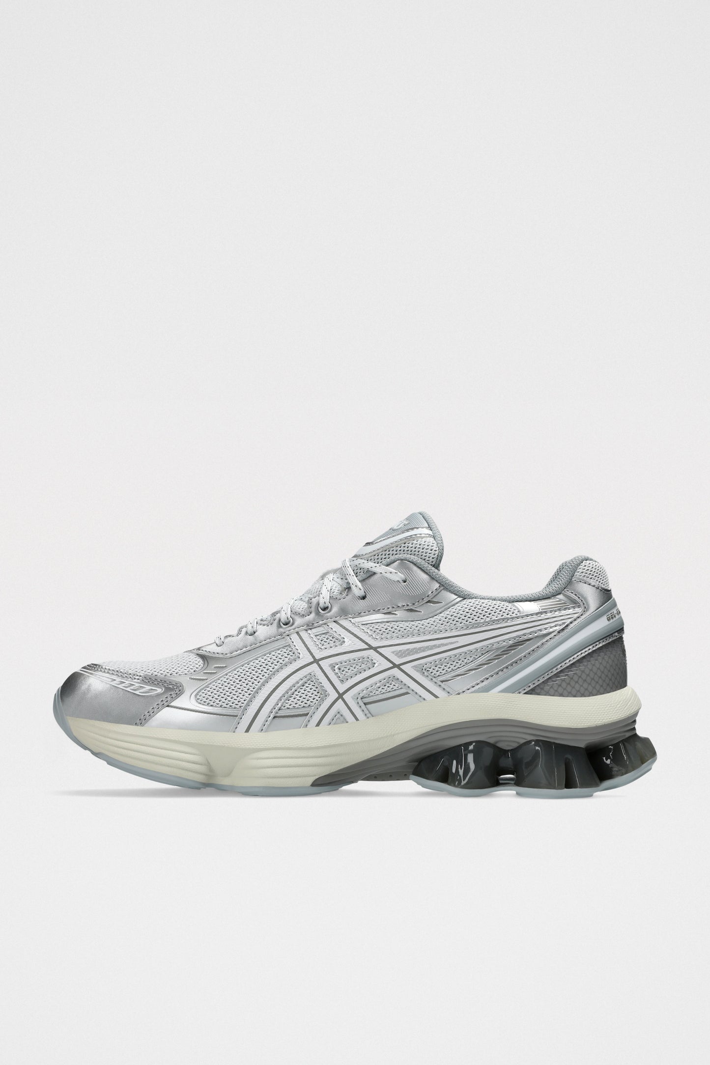 Asics Gel-Kinetic Fluent White / White