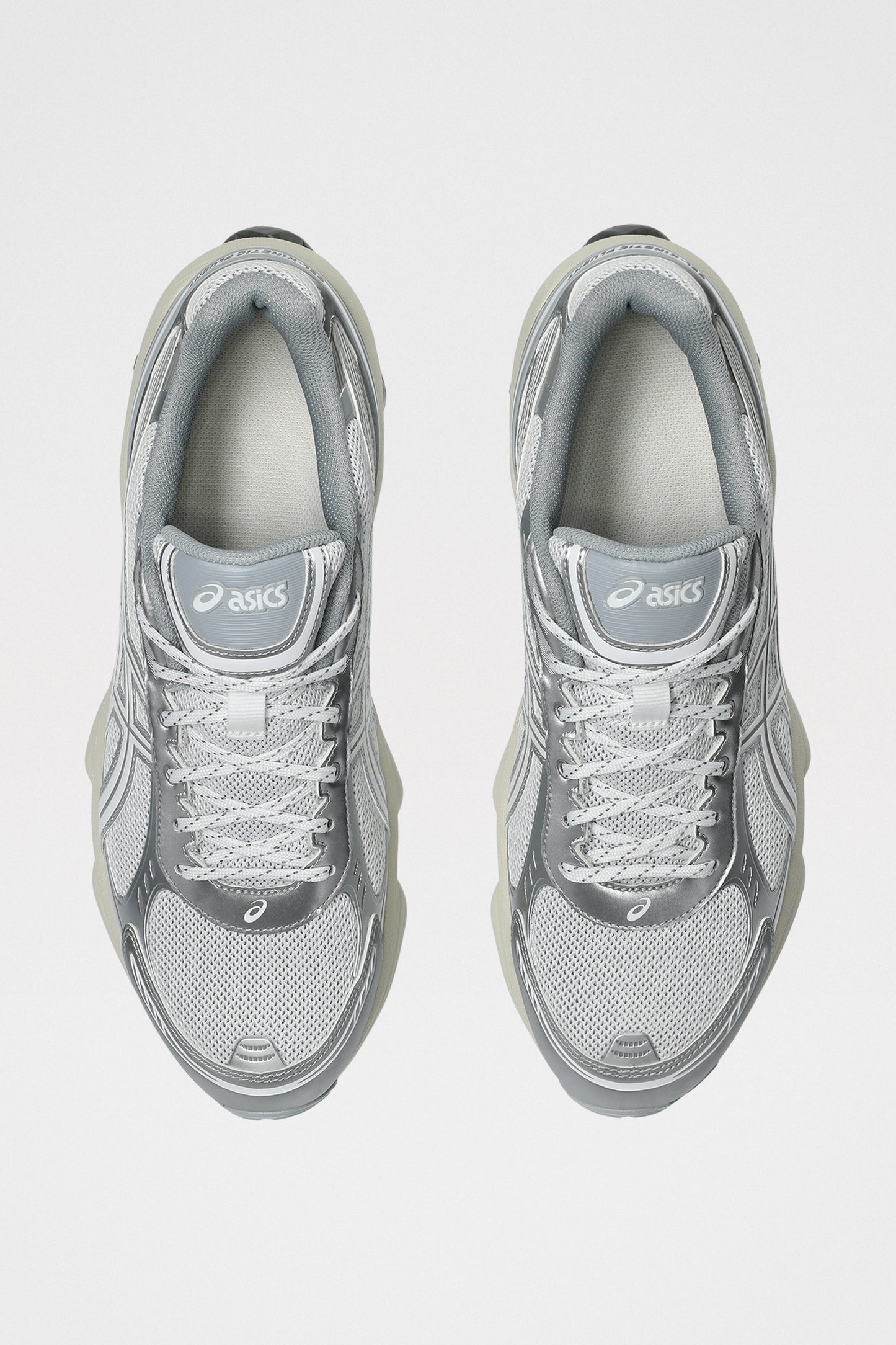 Asics Gel-Kinetic Fluent White / White