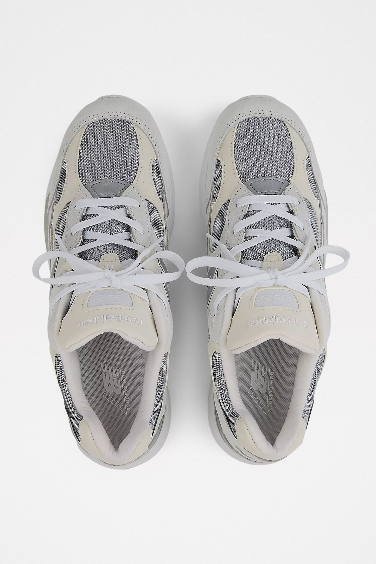 New Balance Made in USA 992 Core White / Reflection / Silver Metallic