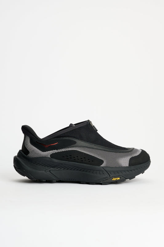 HOKA U Project Transport TS Black / White