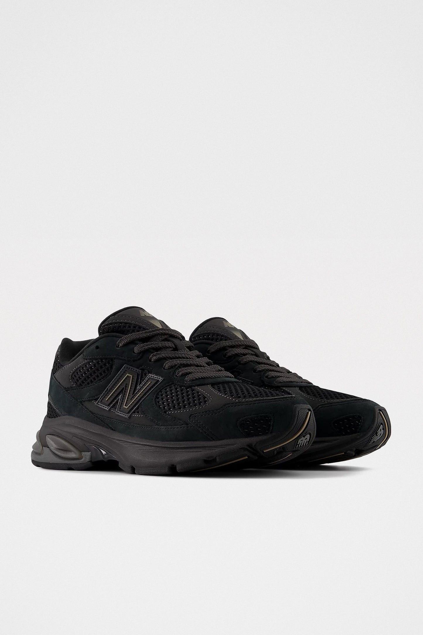 New Balance 2010 Black / Black Cement