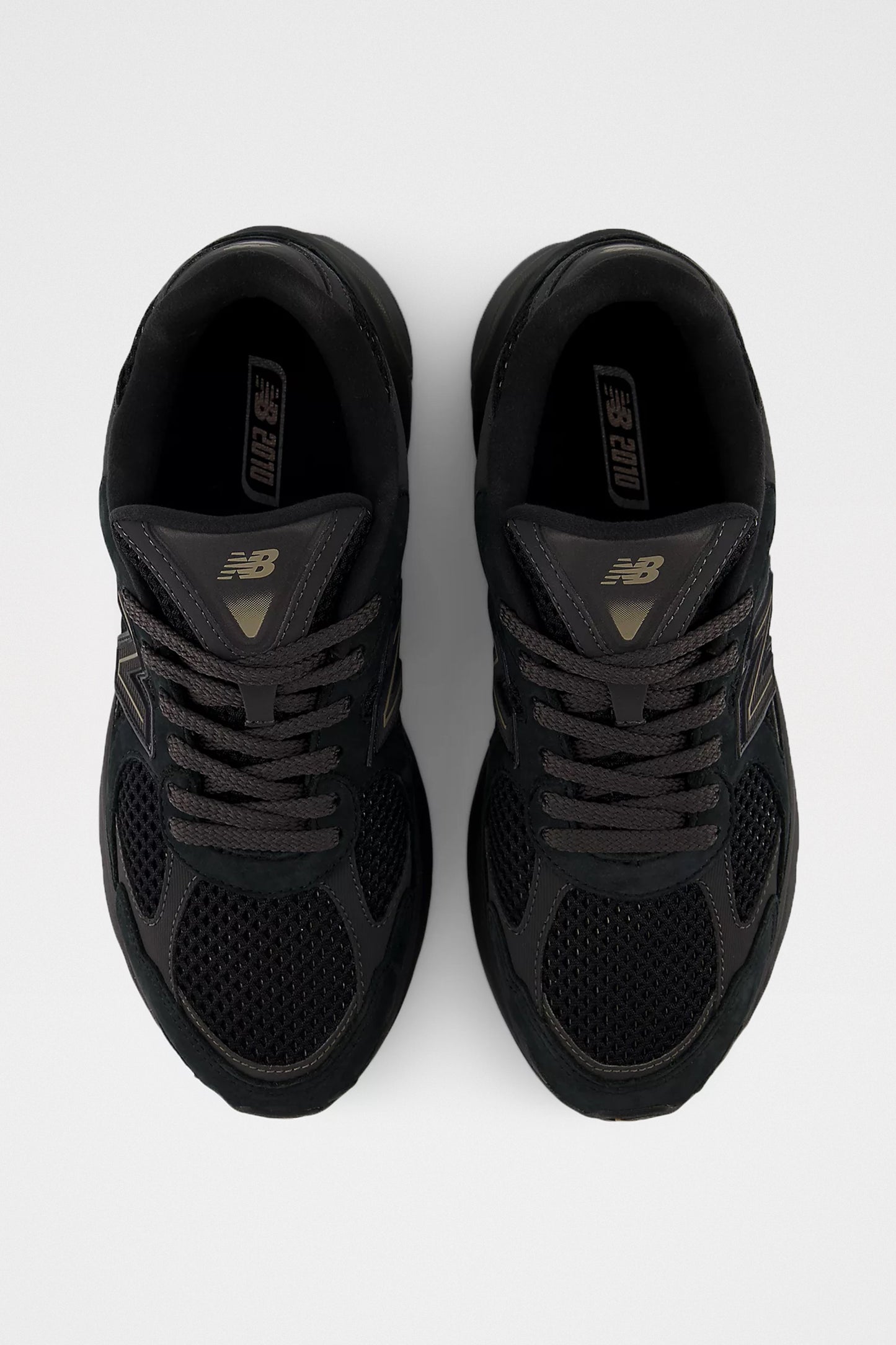 New Balance 2010 Black / Black Cement