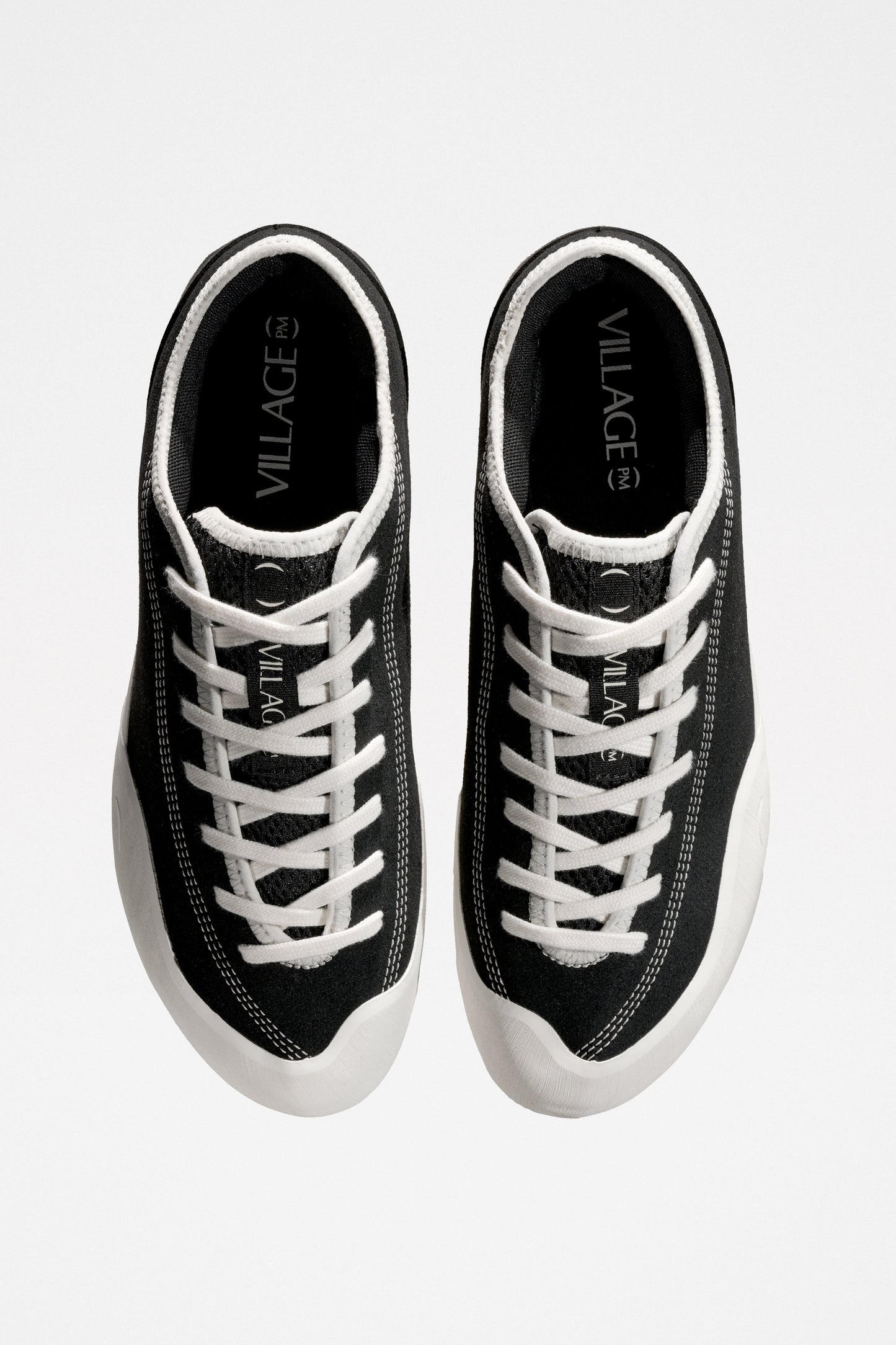 Village PM 1.30 PM Black / Whisper White