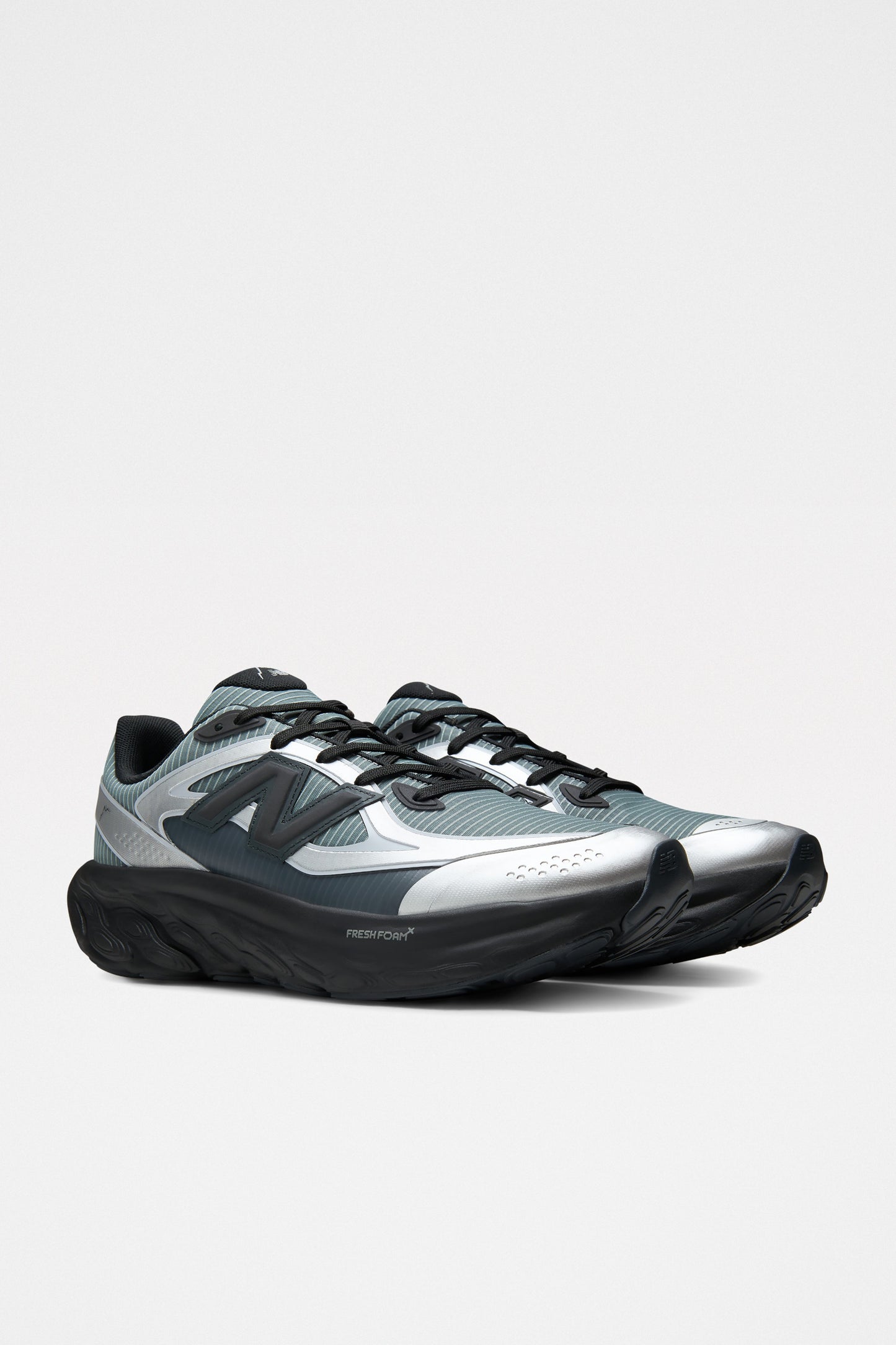 New Balance x CAYL TRN Slate Grey / Silver Metallic