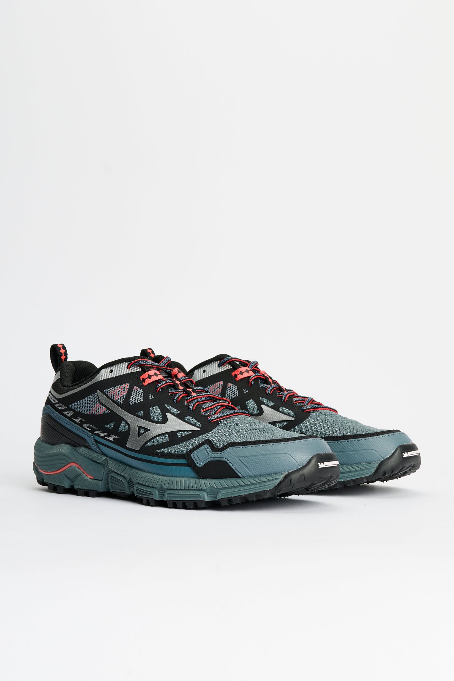 Mizuno Wave Daichi LS Stormy Weather / Silver