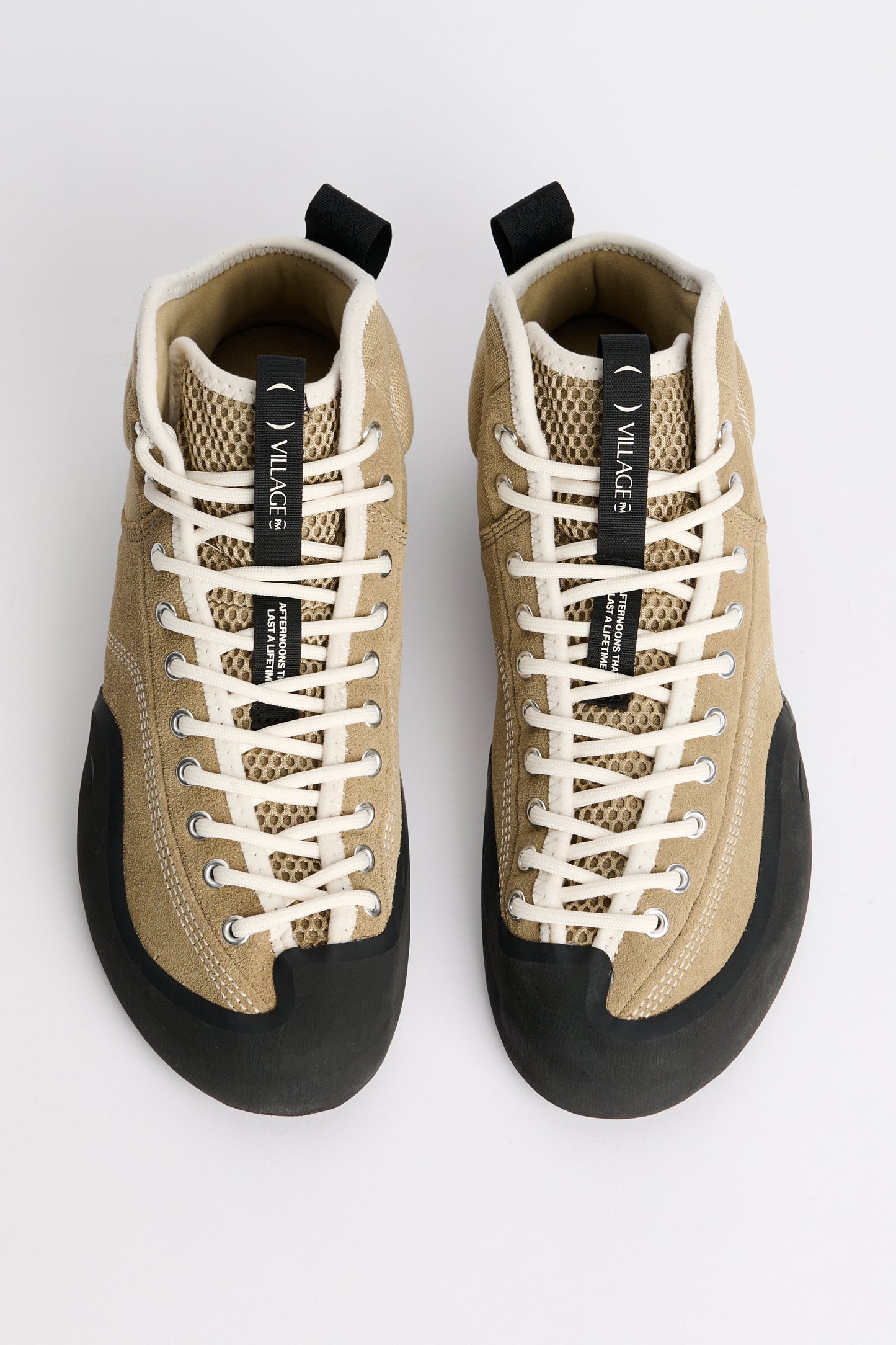 Village PM 1PM Mid Sand / Natural Black