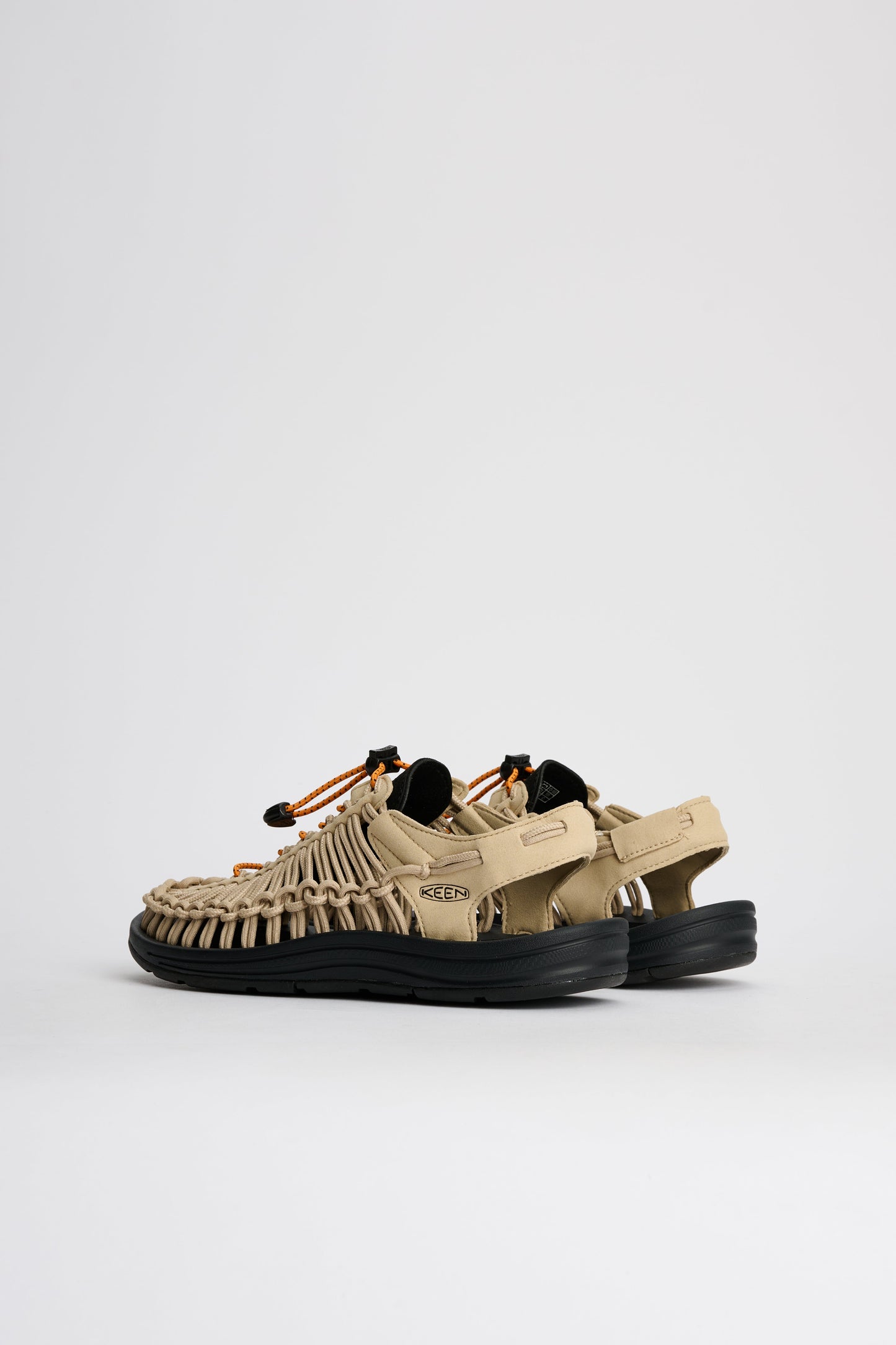 KEEN Uneek Sneaker Sandal Safari / Orange Peel