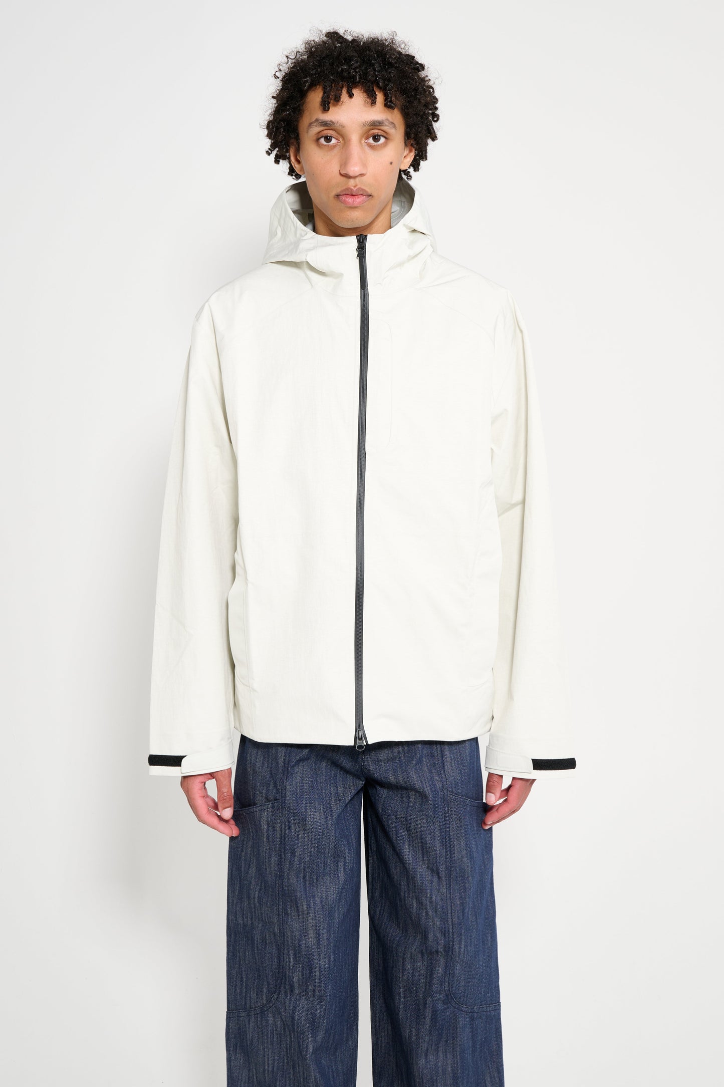 Hiking Patrol 2.5 L Shell Jacket Cream